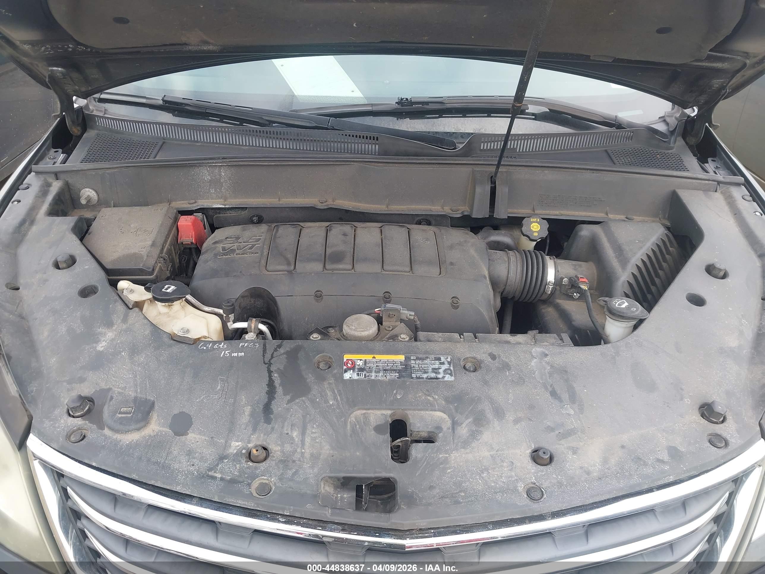 CHEVROLET TRAVERSE image 10