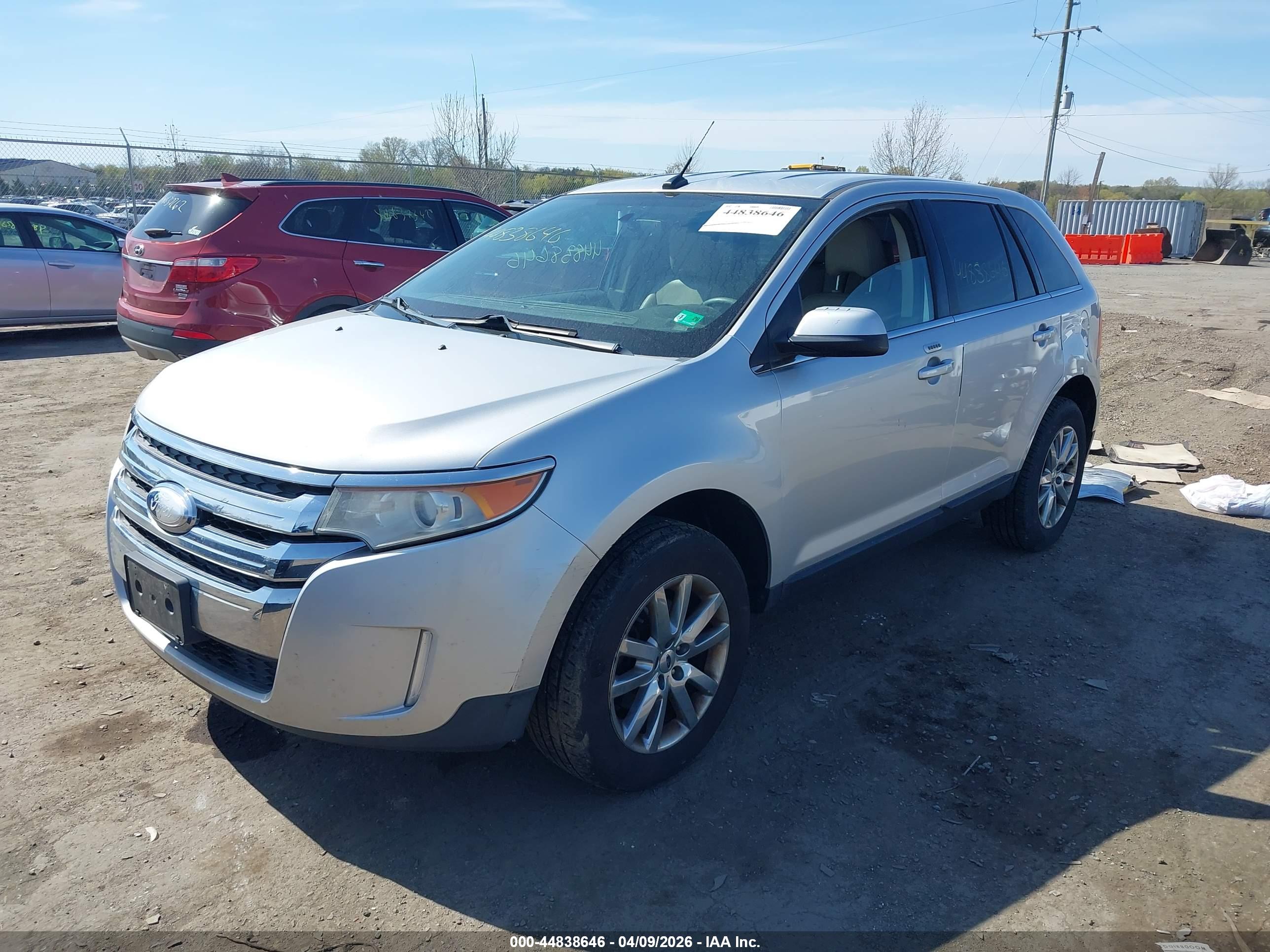 FORD EDGE image 2