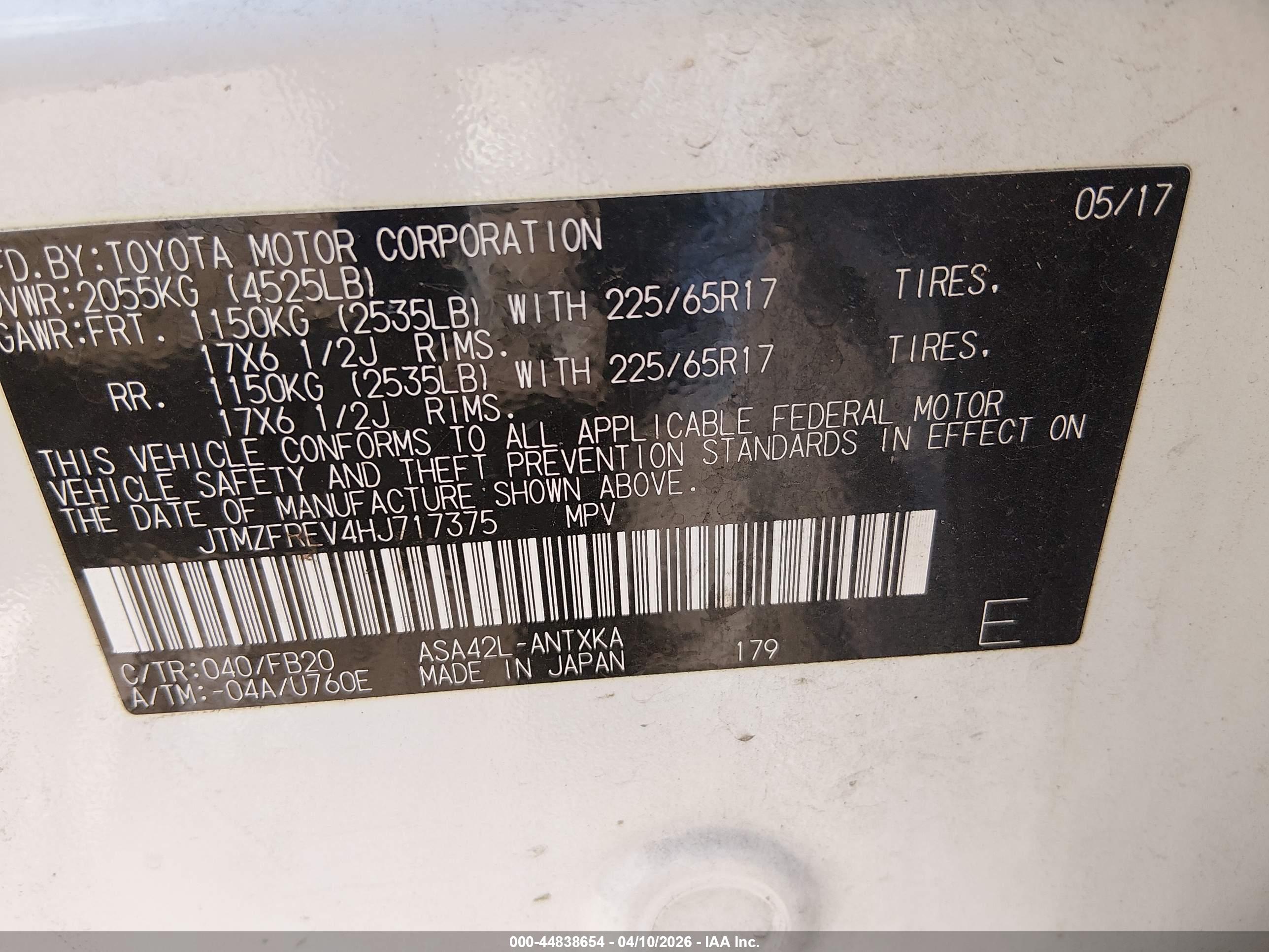 TOYOTA RAV4 image 9