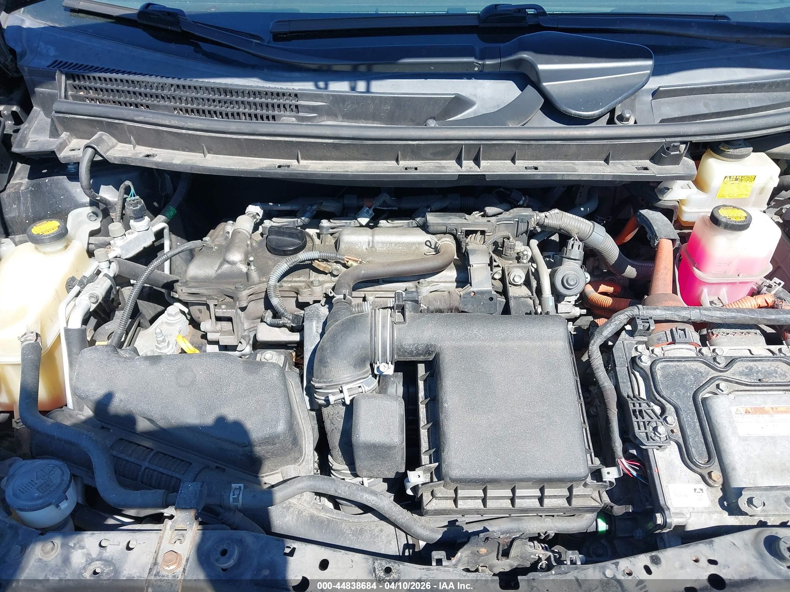 TOYOTA PRIUS image 10