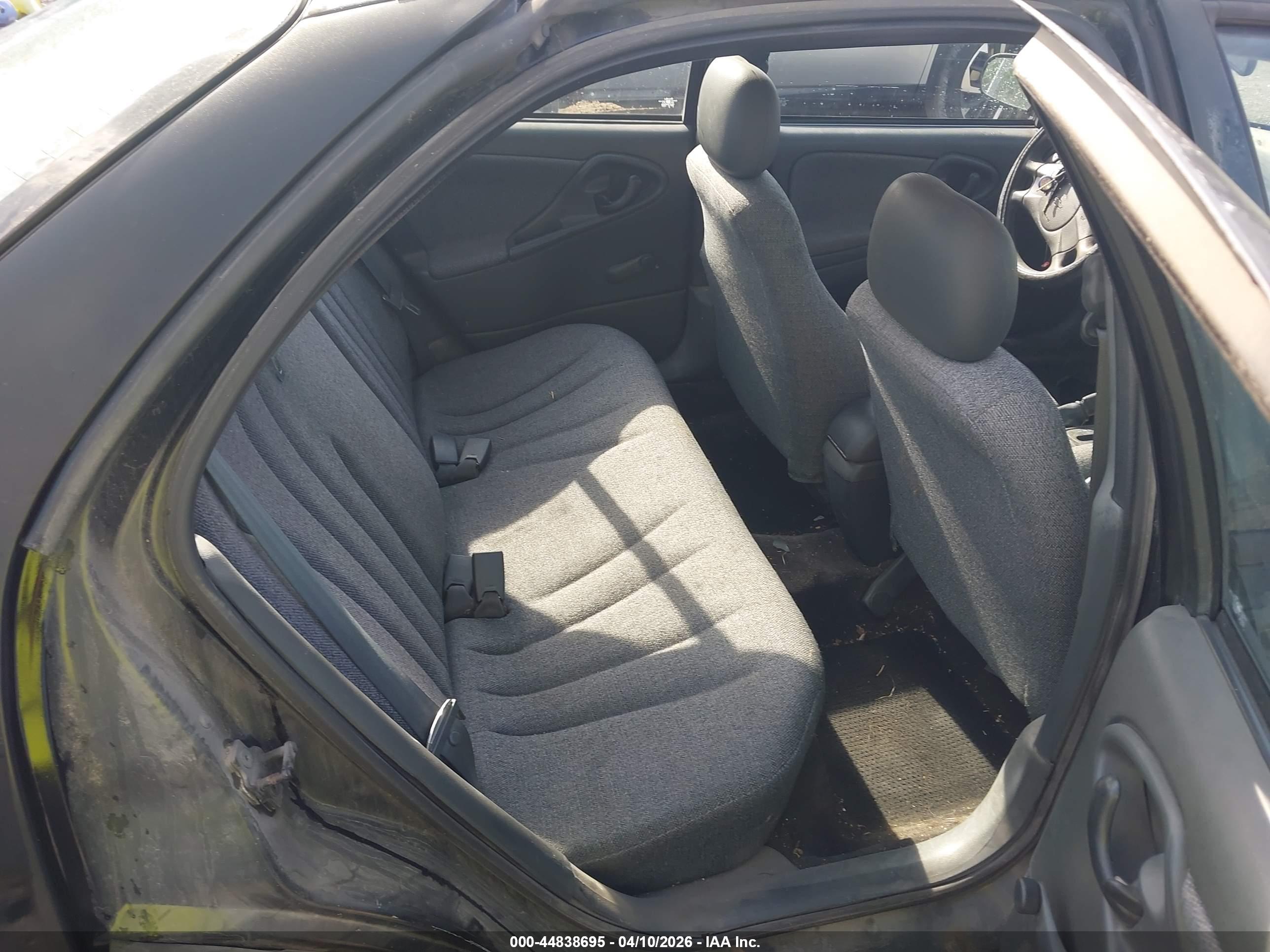 CHEVROLET CAVALIER image 8