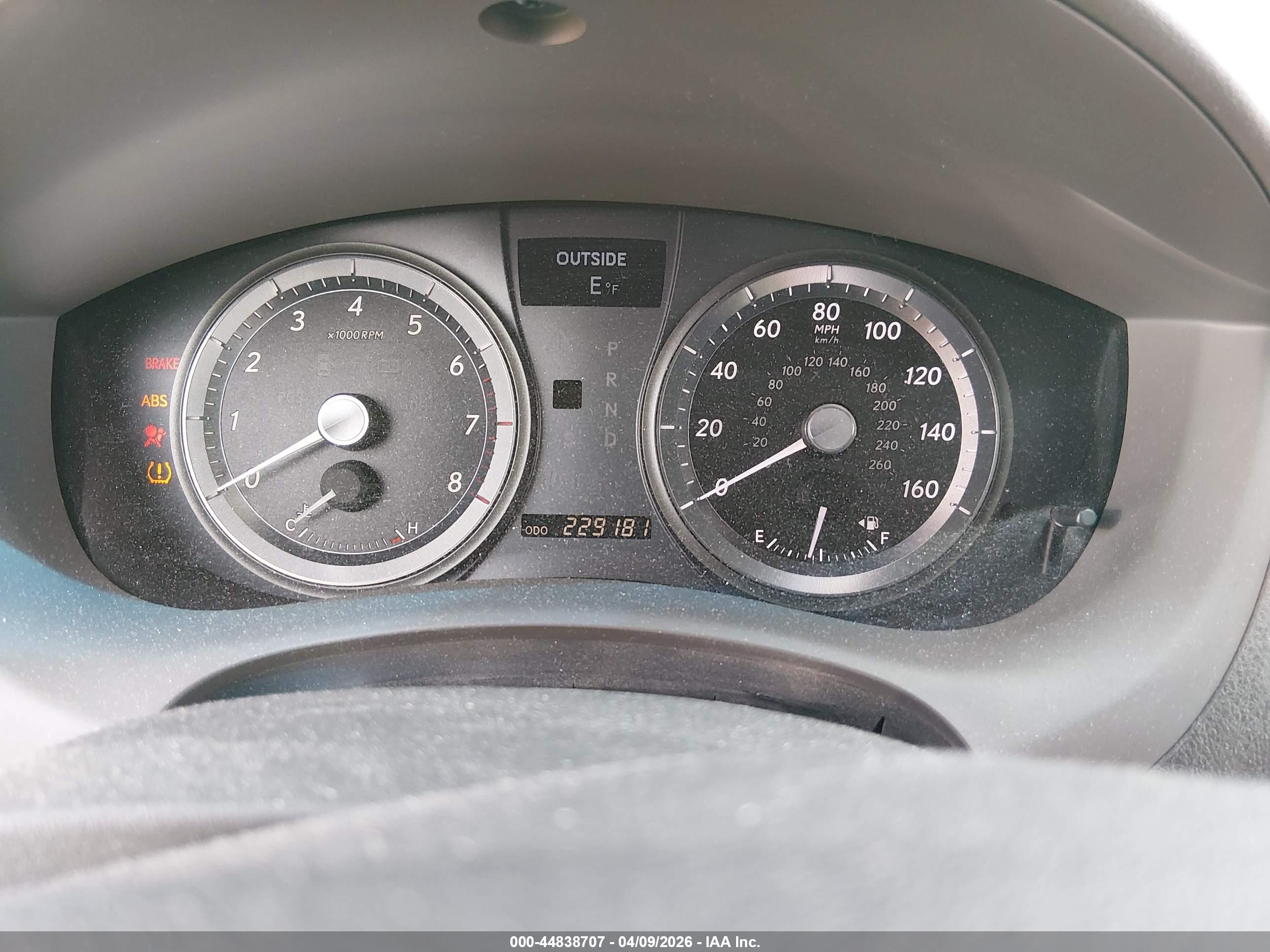 LEXUS ES image 7
