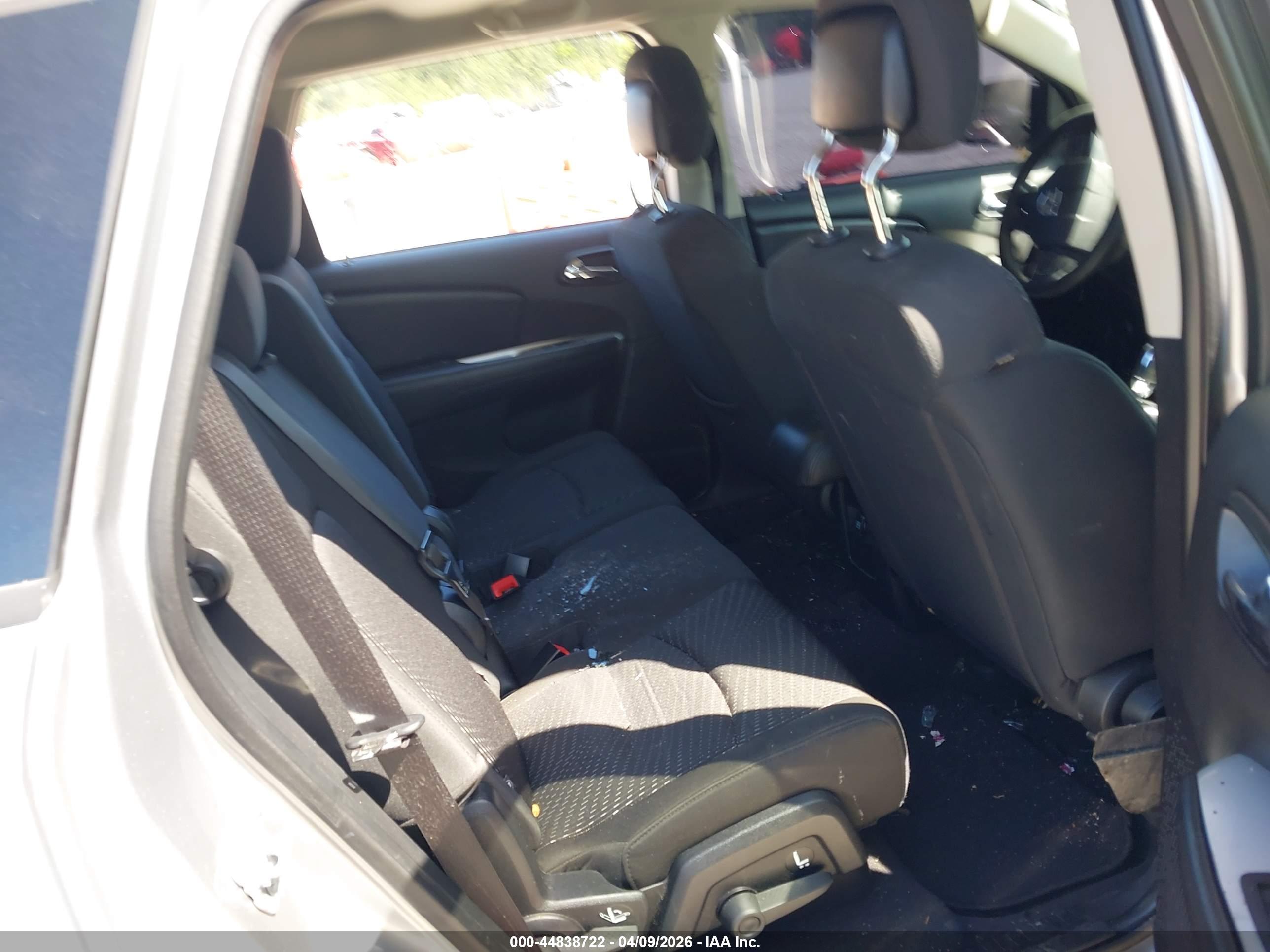 DODGE JOURNEY image 8