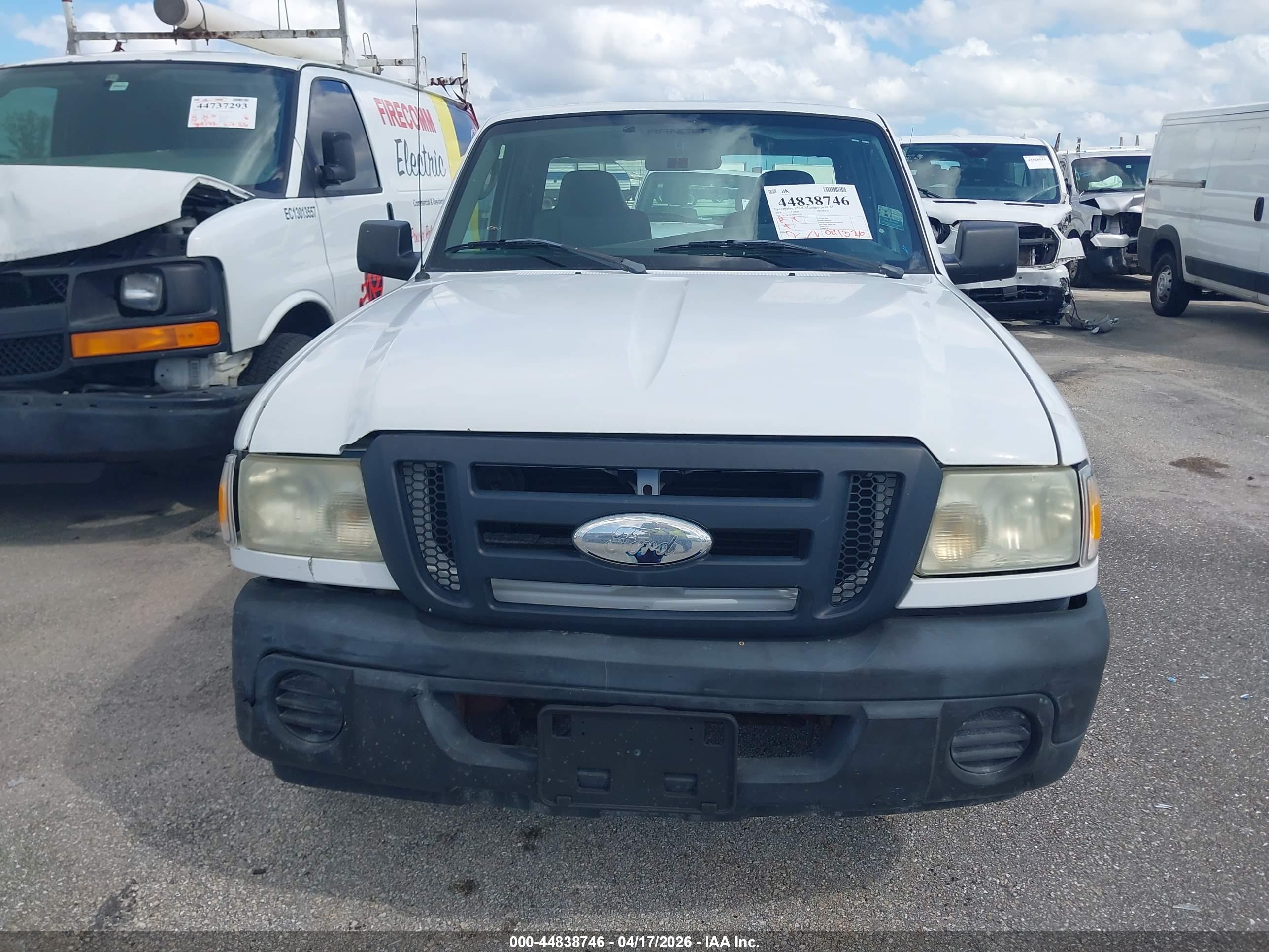 FORD RANGER image 6