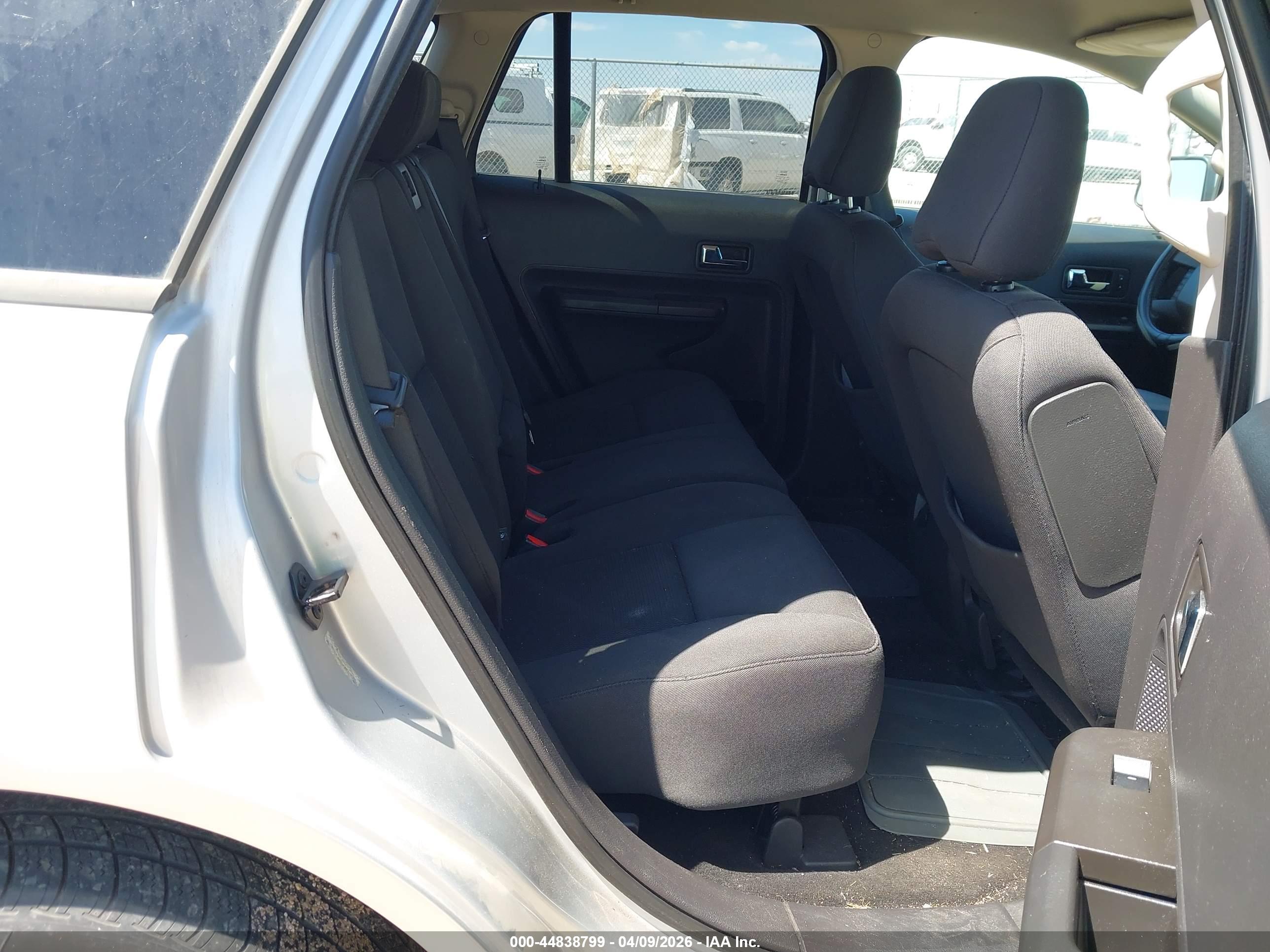 FORD EDGE image 8