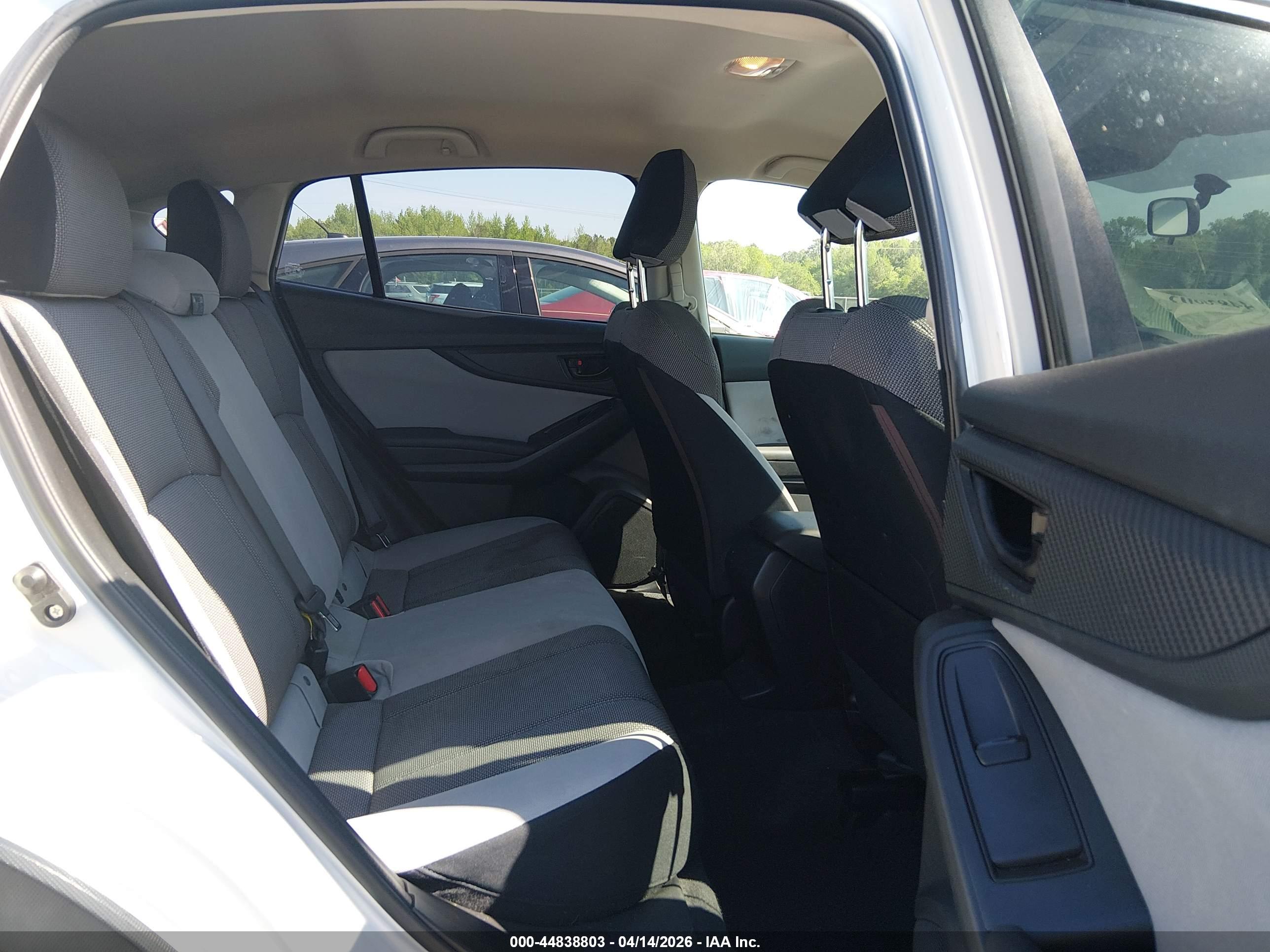 SUBARU CROSSTREK image 8