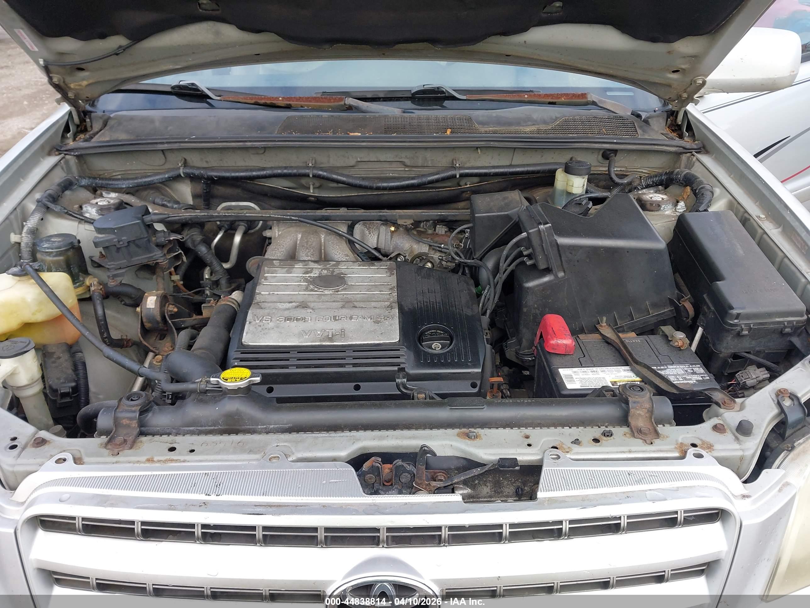 TOYOTA HIGHLANDER image 10