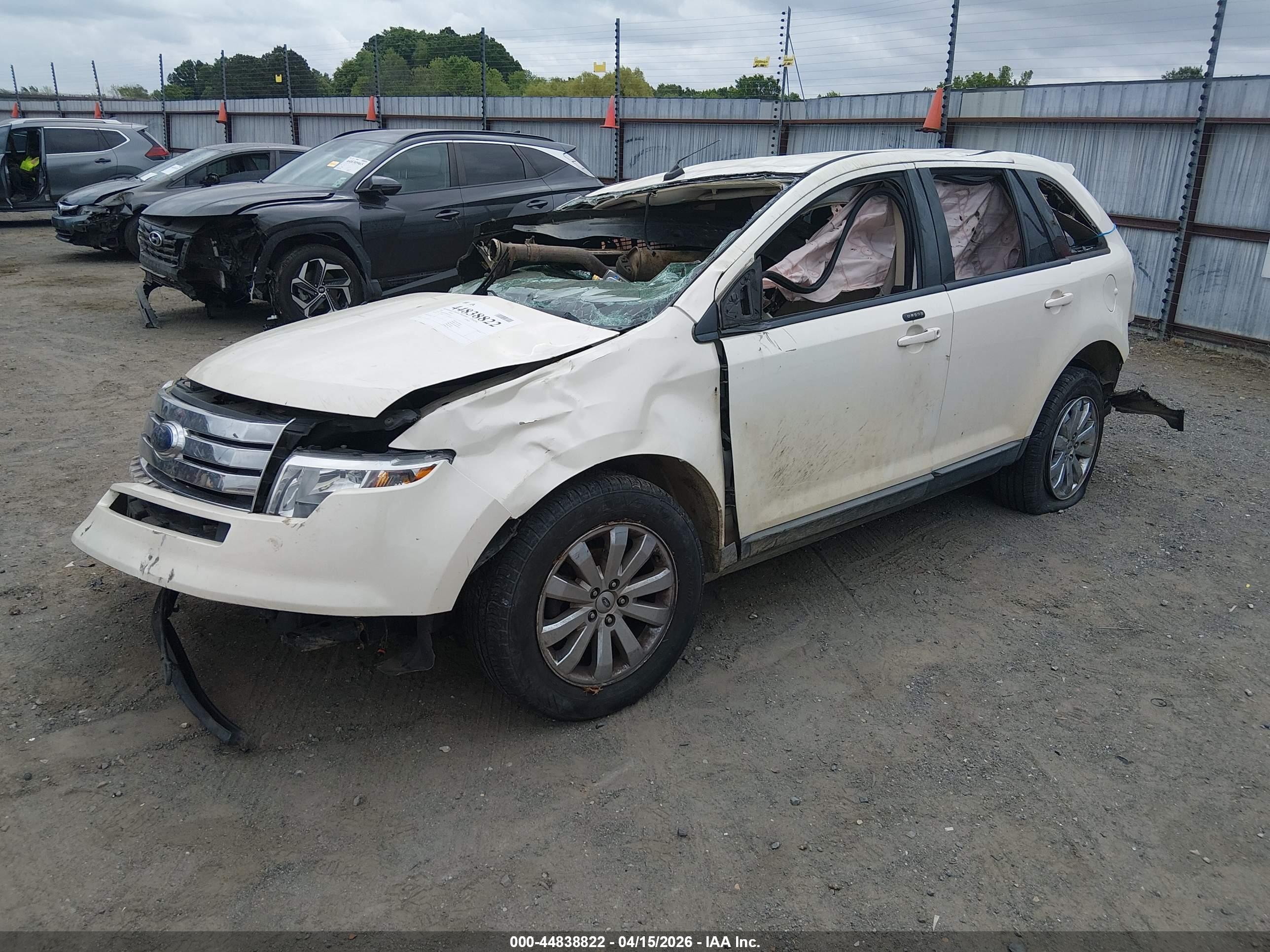 FORD EDGE image 2