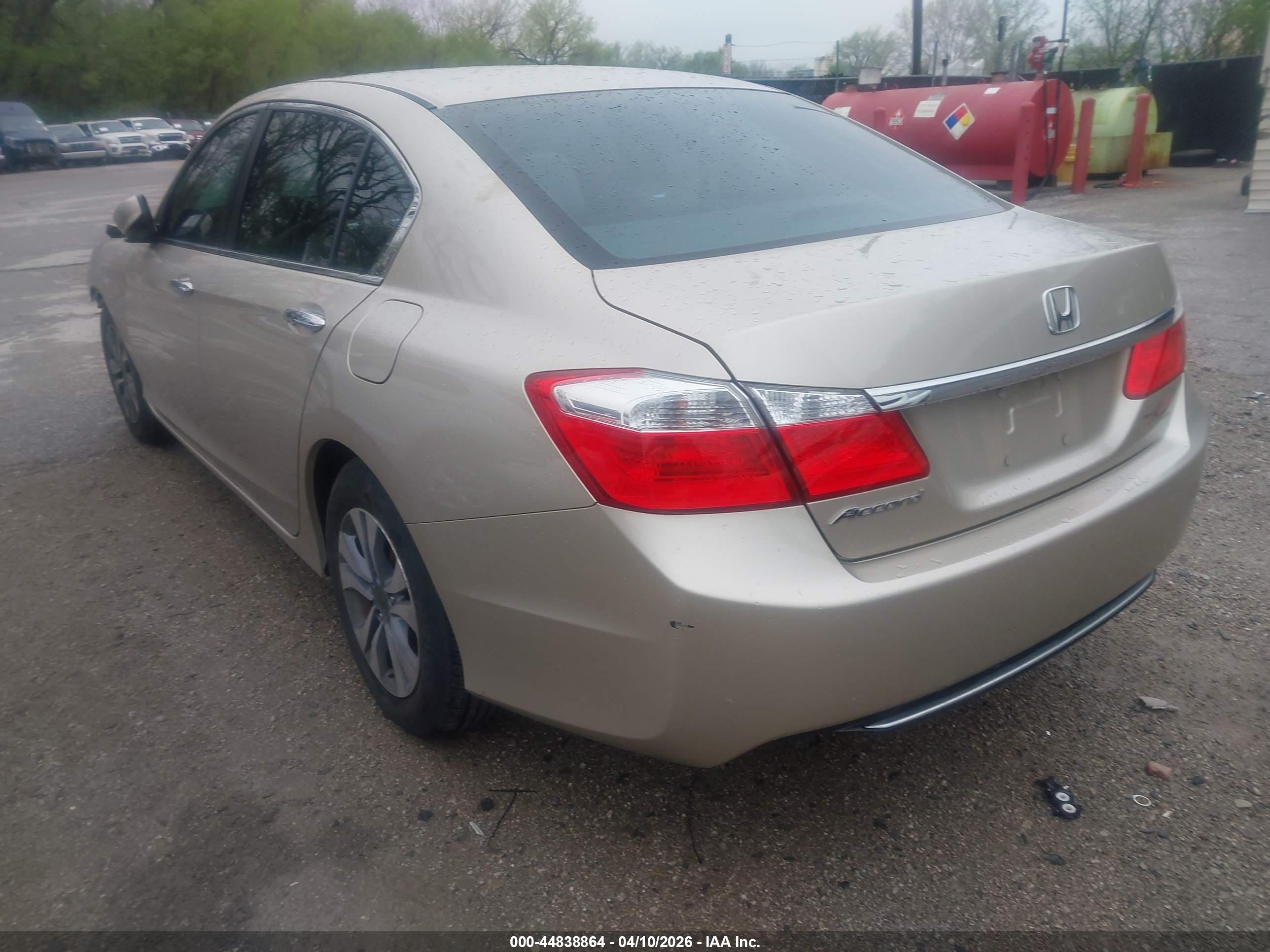 HONDA ACCORD image 3