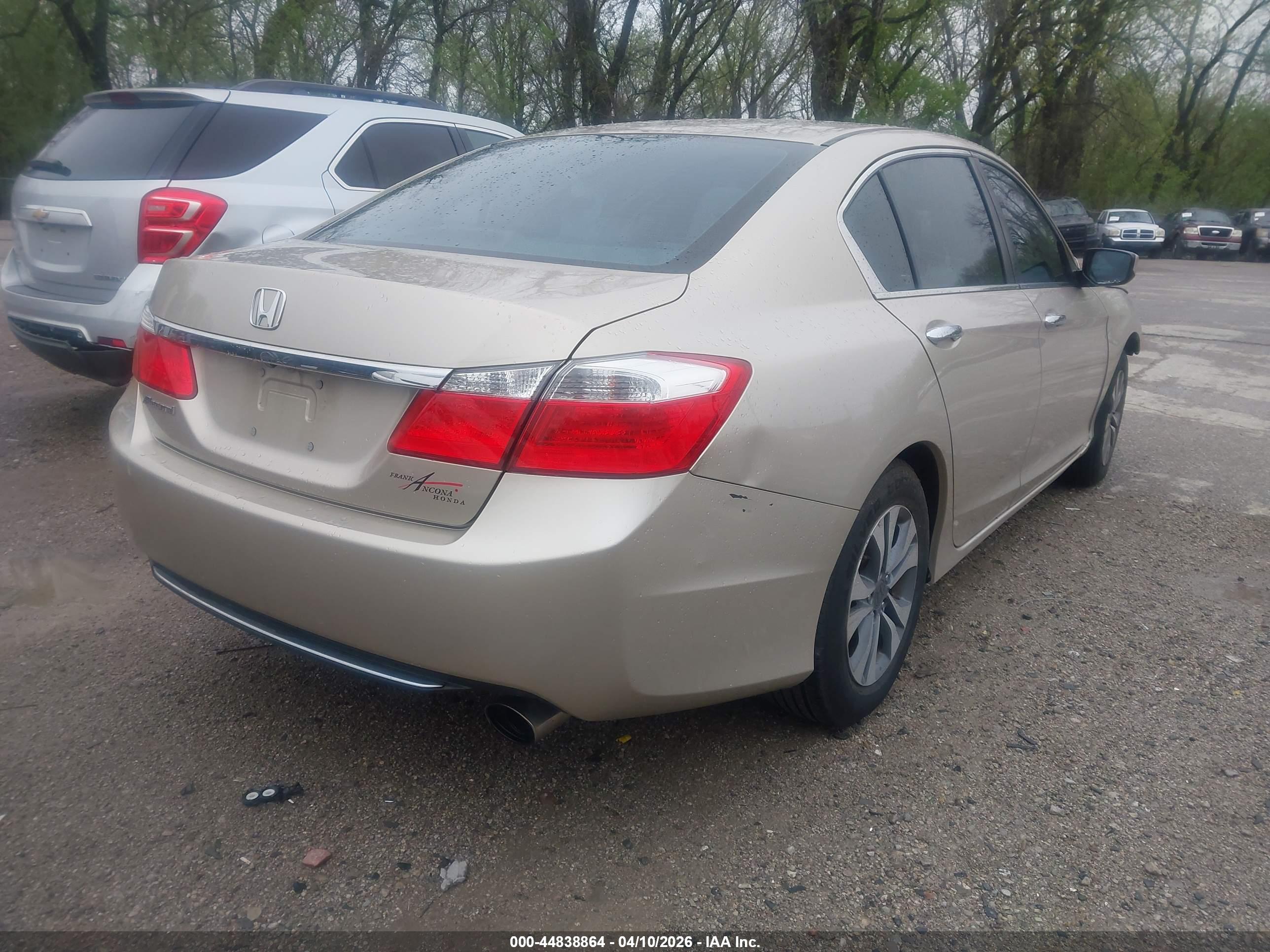 HONDA ACCORD image 4