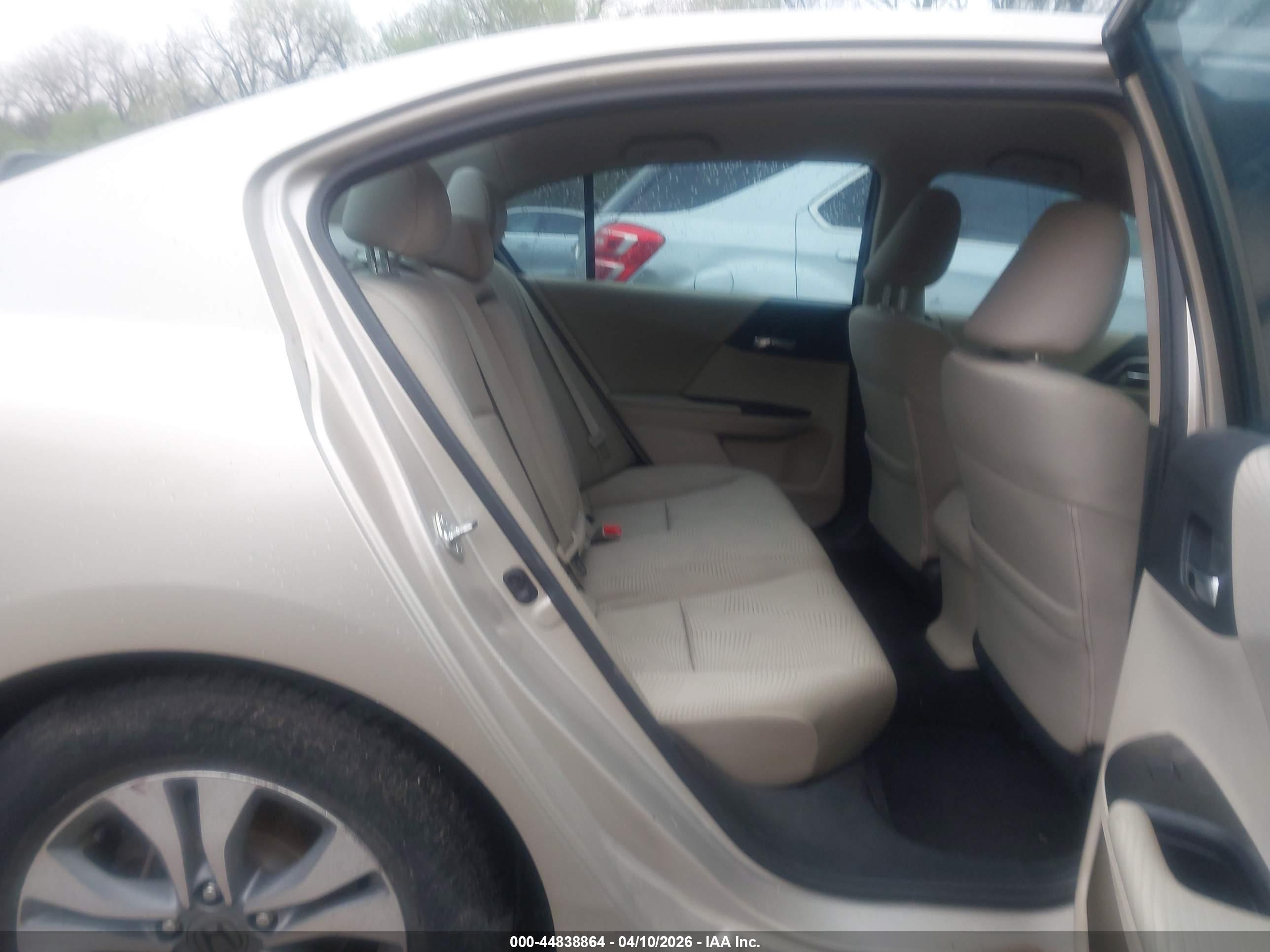 HONDA ACCORD image 8