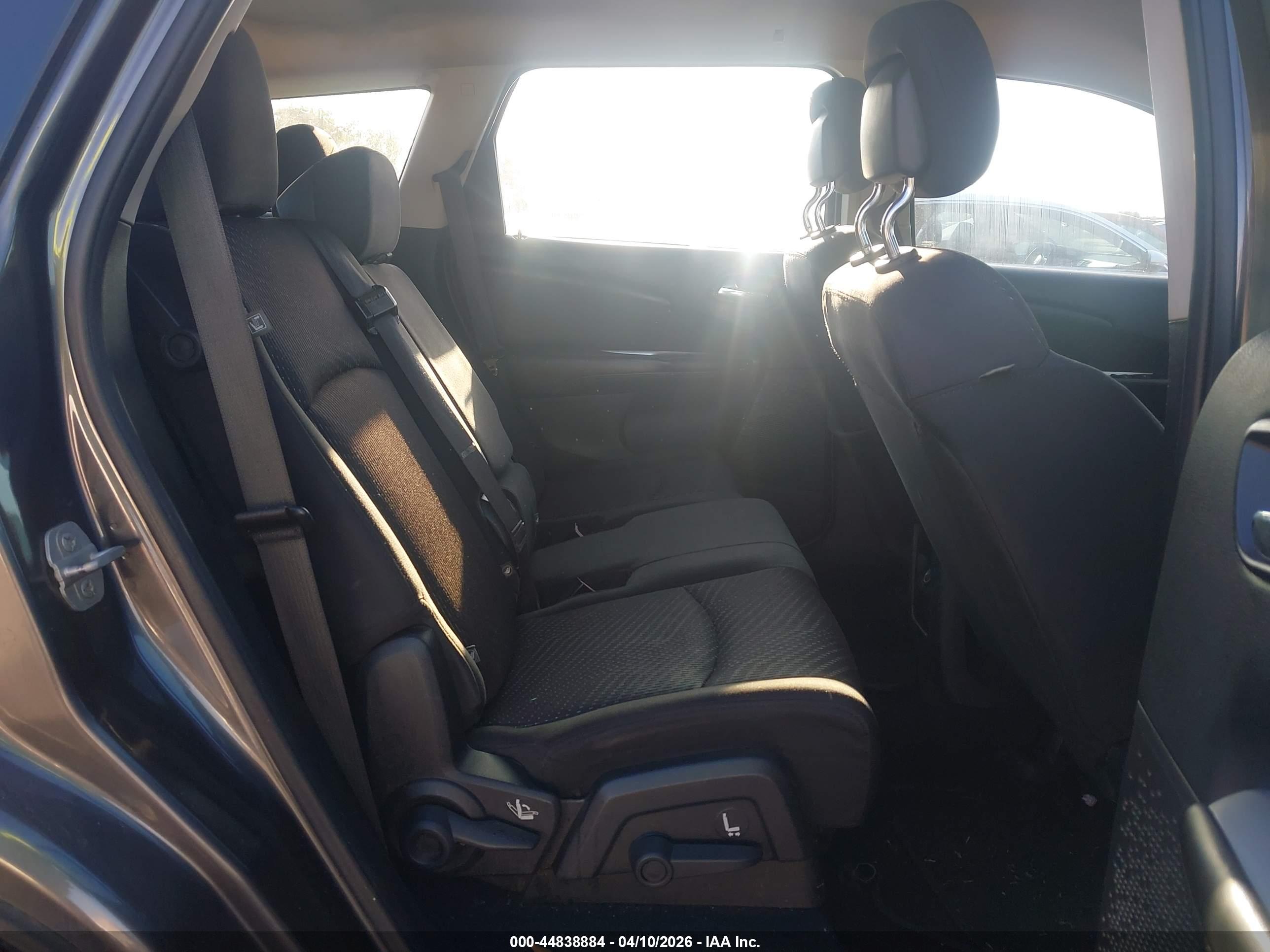 DODGE JOURNEY image 8