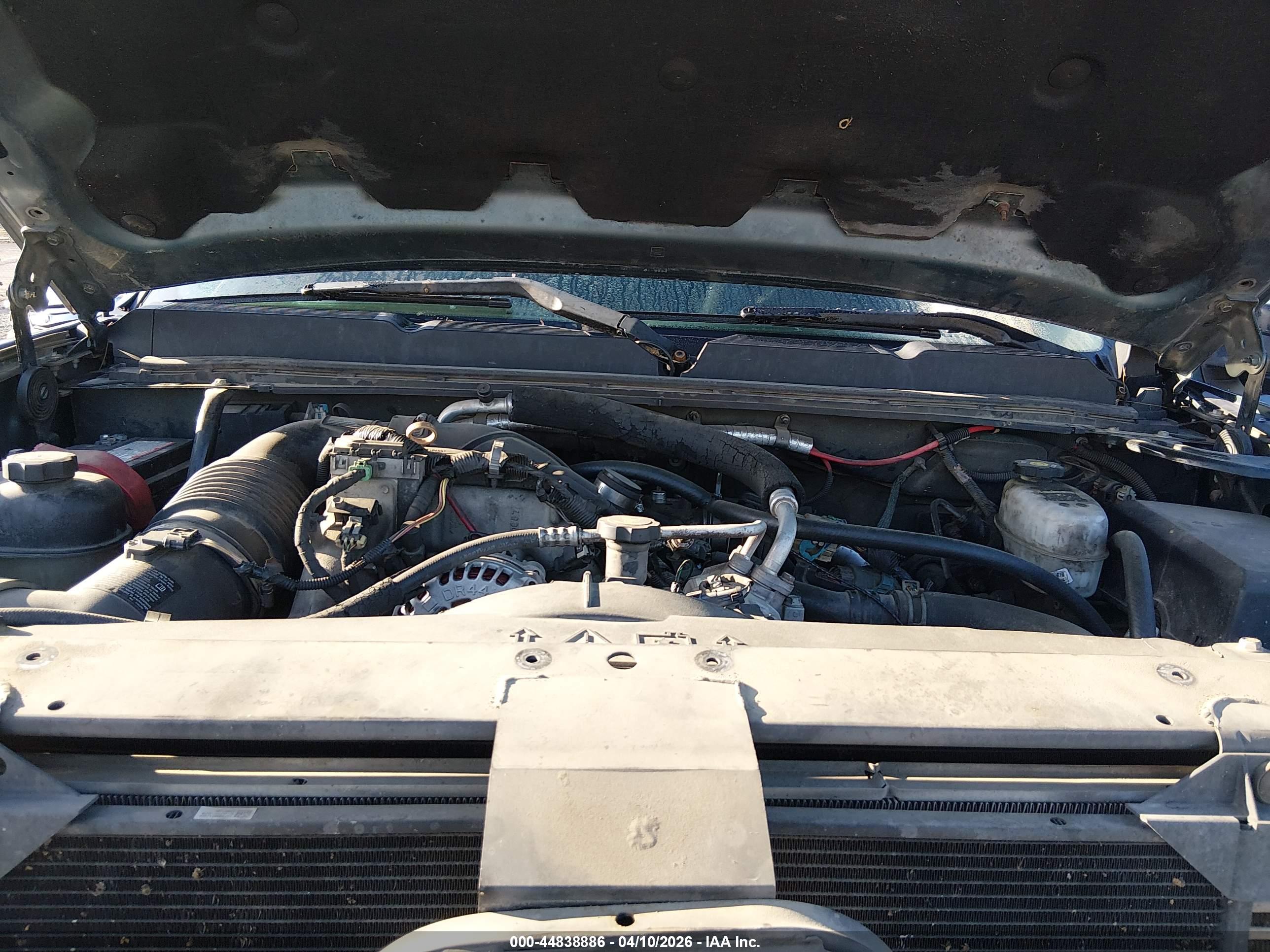 CHEVROLET SILVERADO image 10