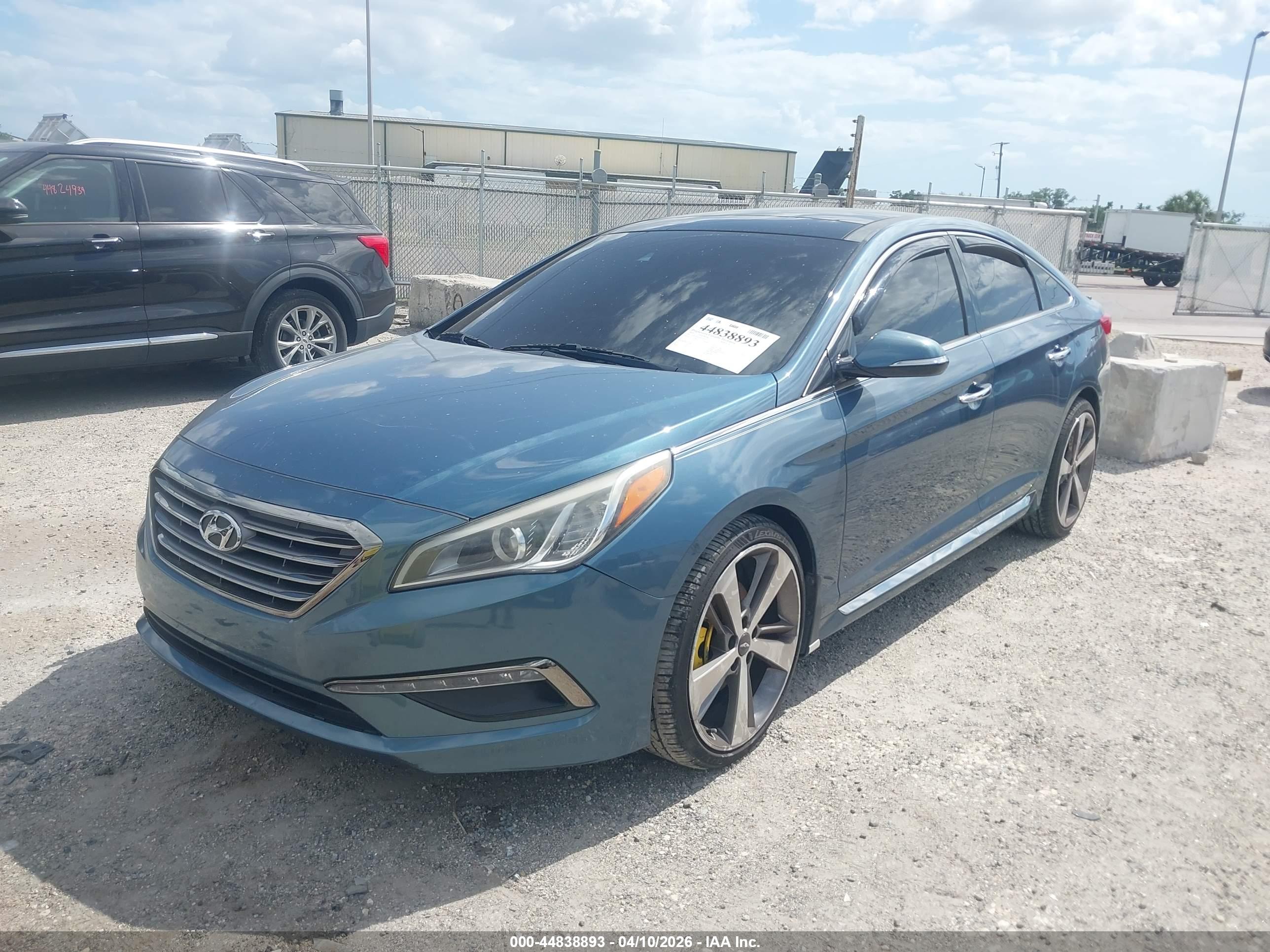 HYUNDAI SONATA image 2