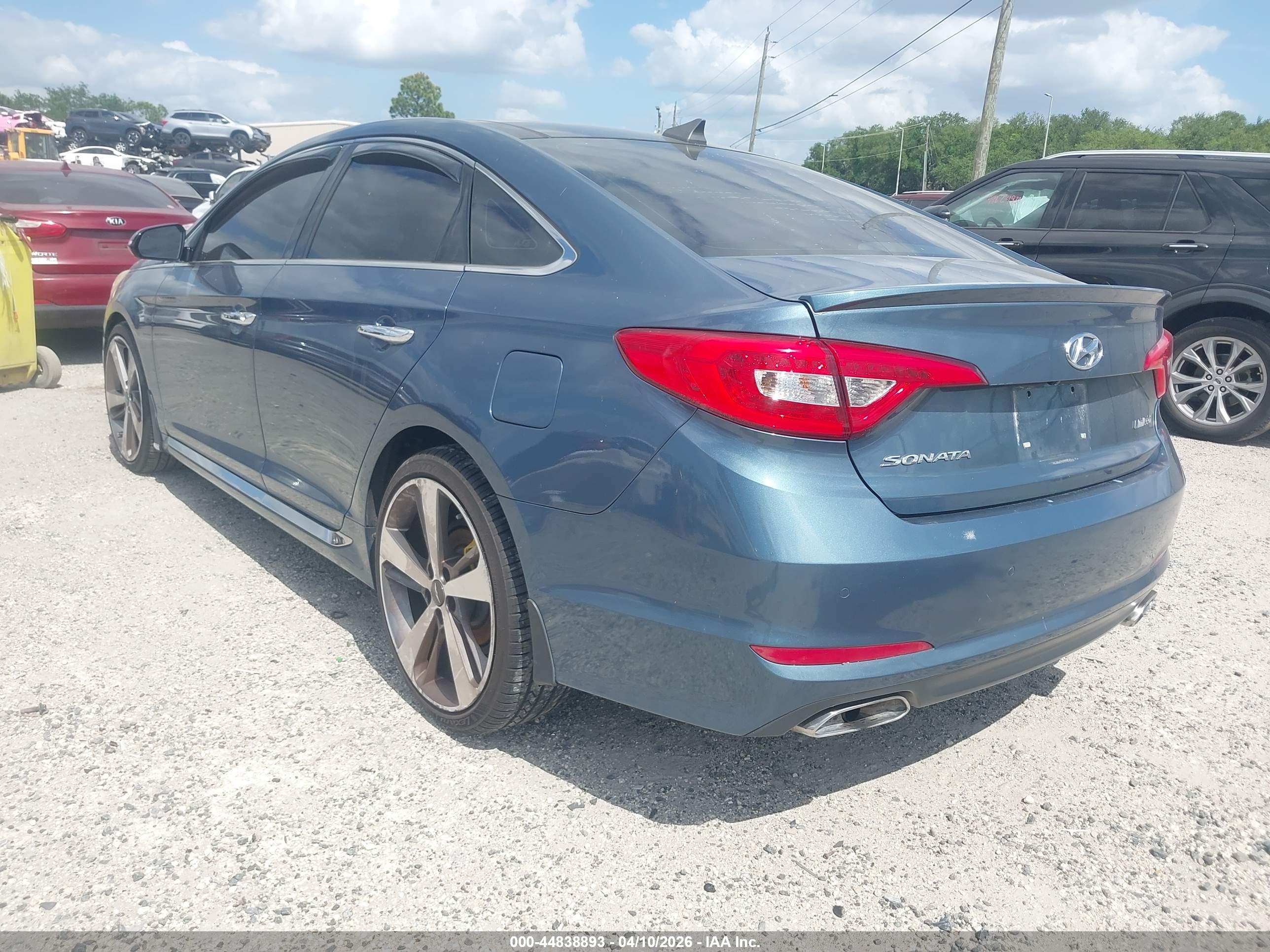 HYUNDAI SONATA image 3