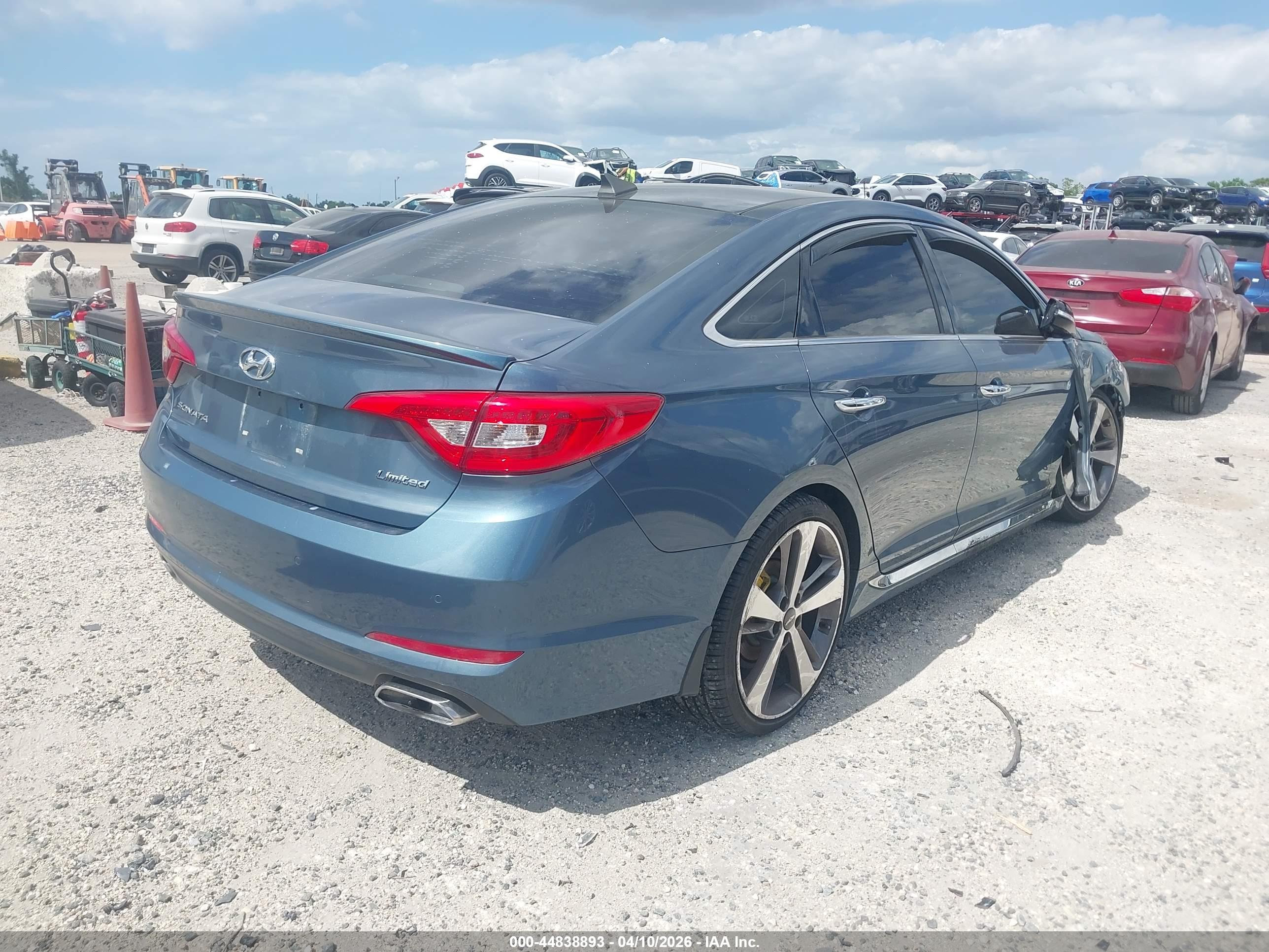 HYUNDAI SONATA image 4