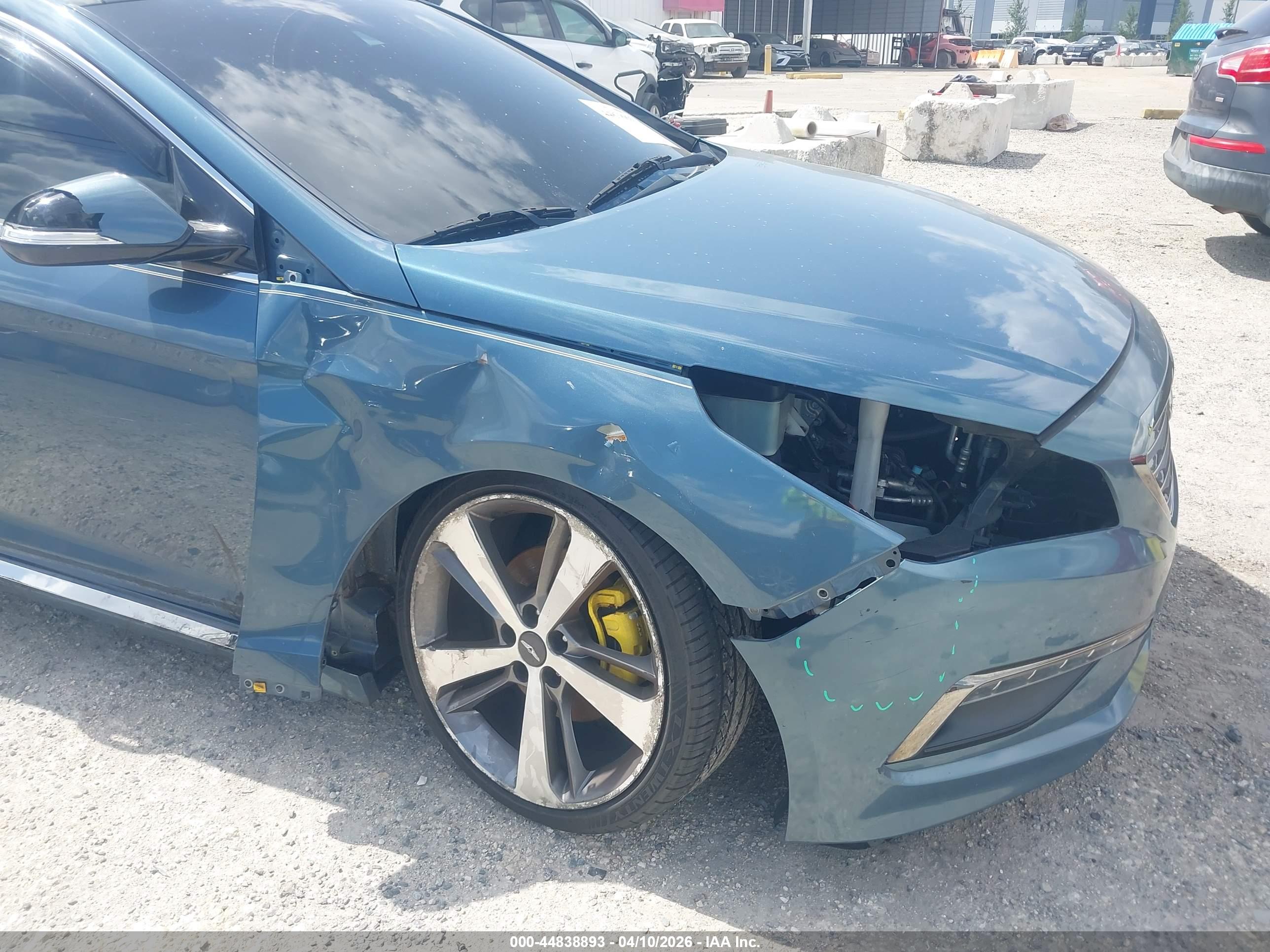 HYUNDAI SONATA image 6