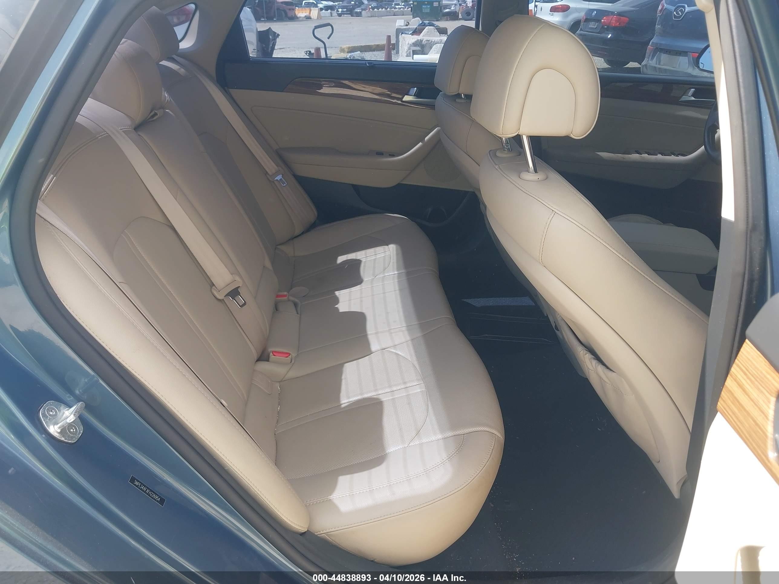 HYUNDAI SONATA image 8