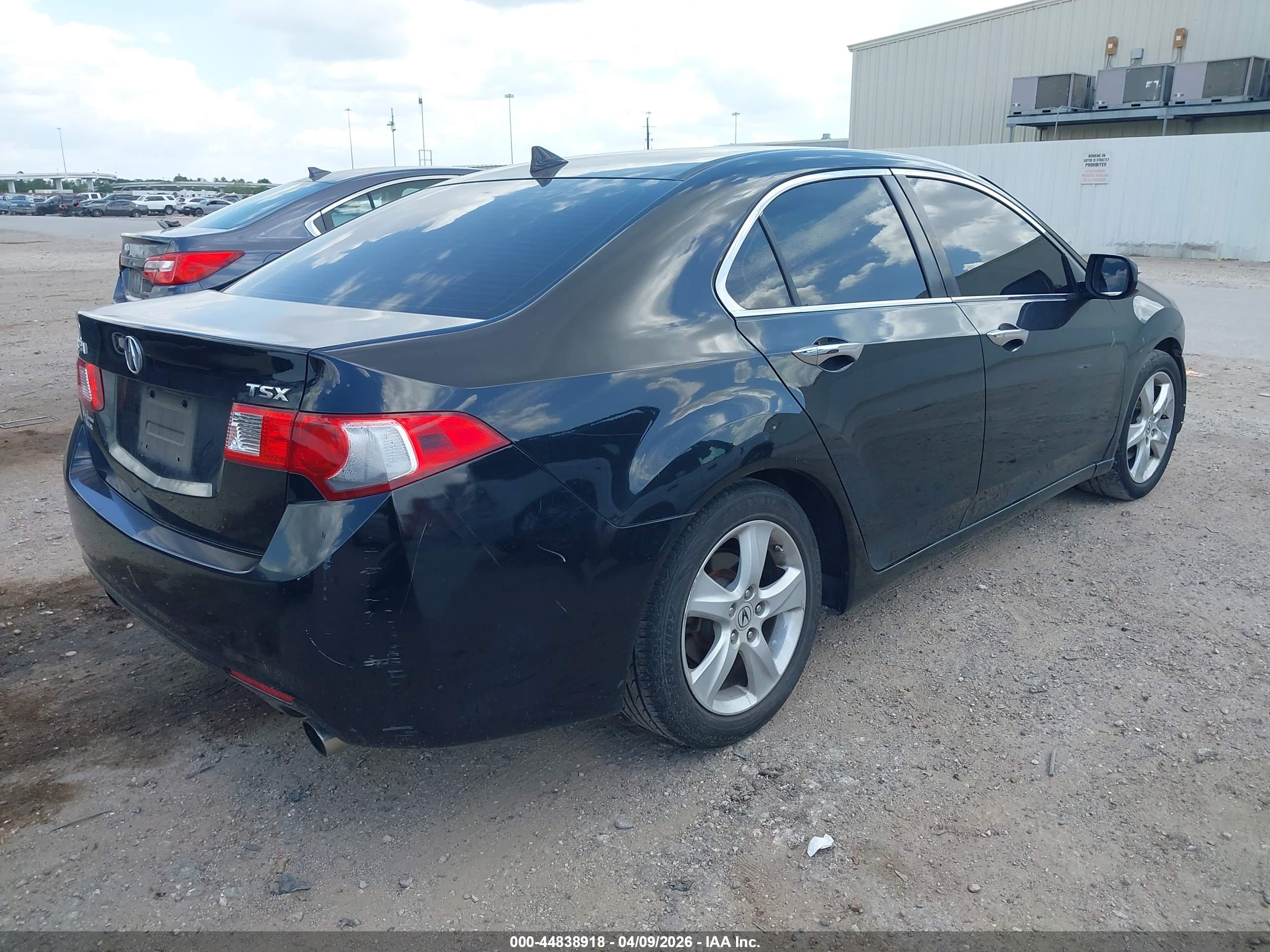 ACURA TSX image 4