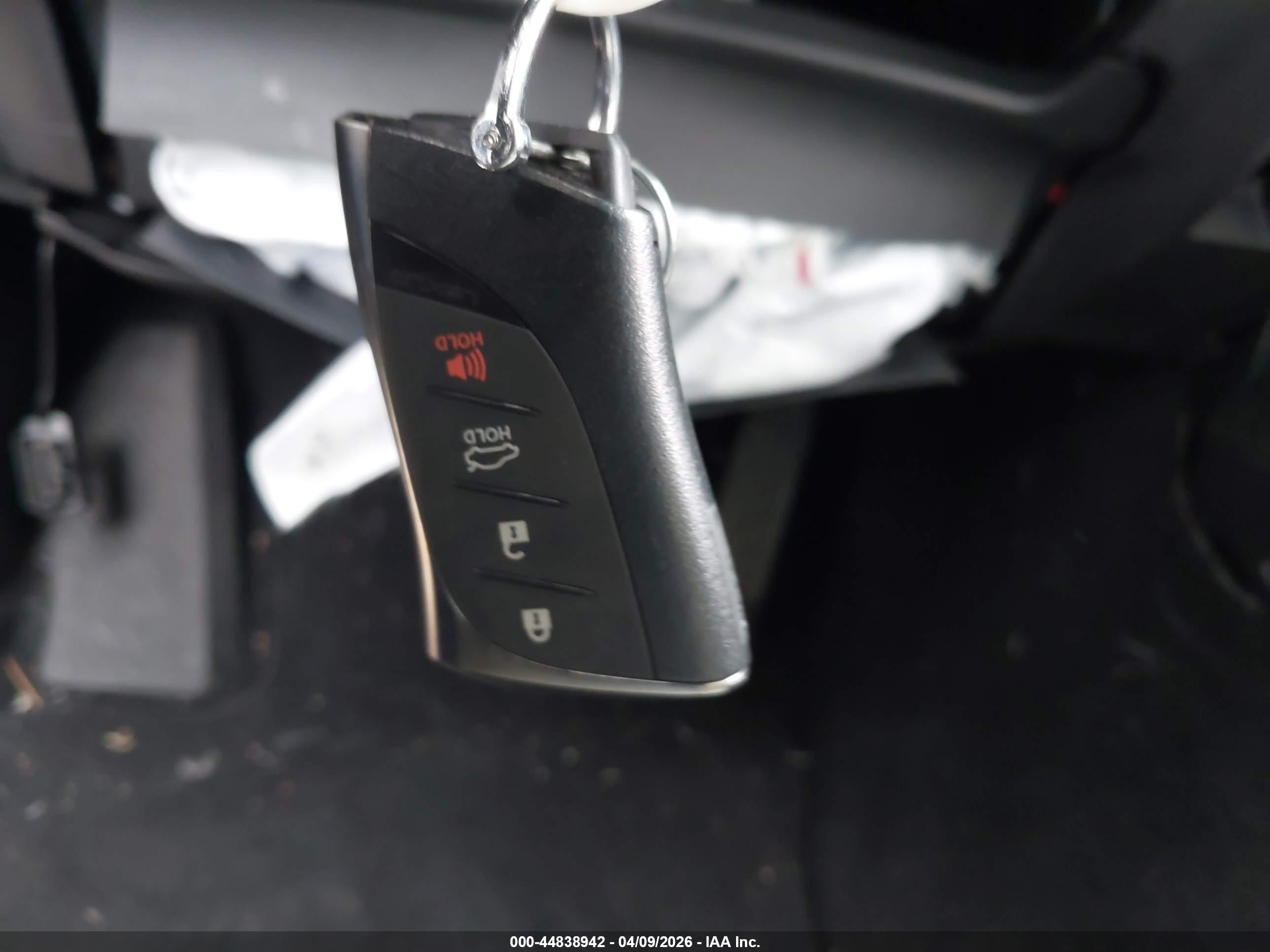 LEXUS ES image 11