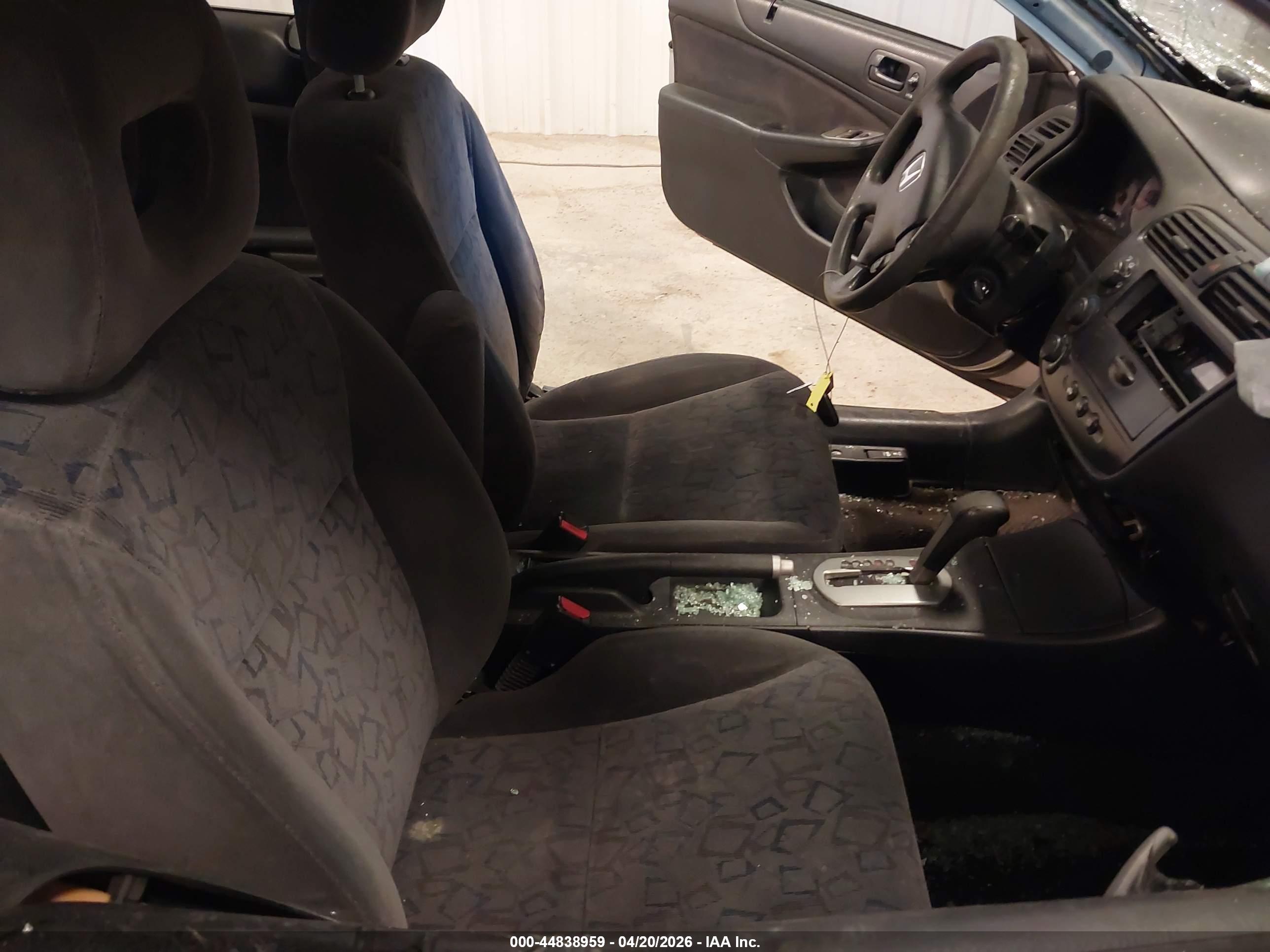 HONDA CIVIC image 5