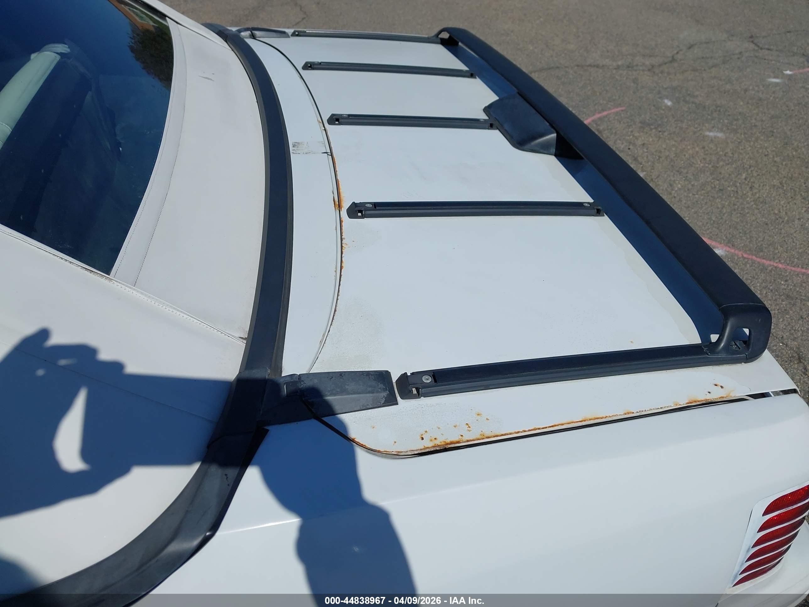 FORD MUSTANG image 6