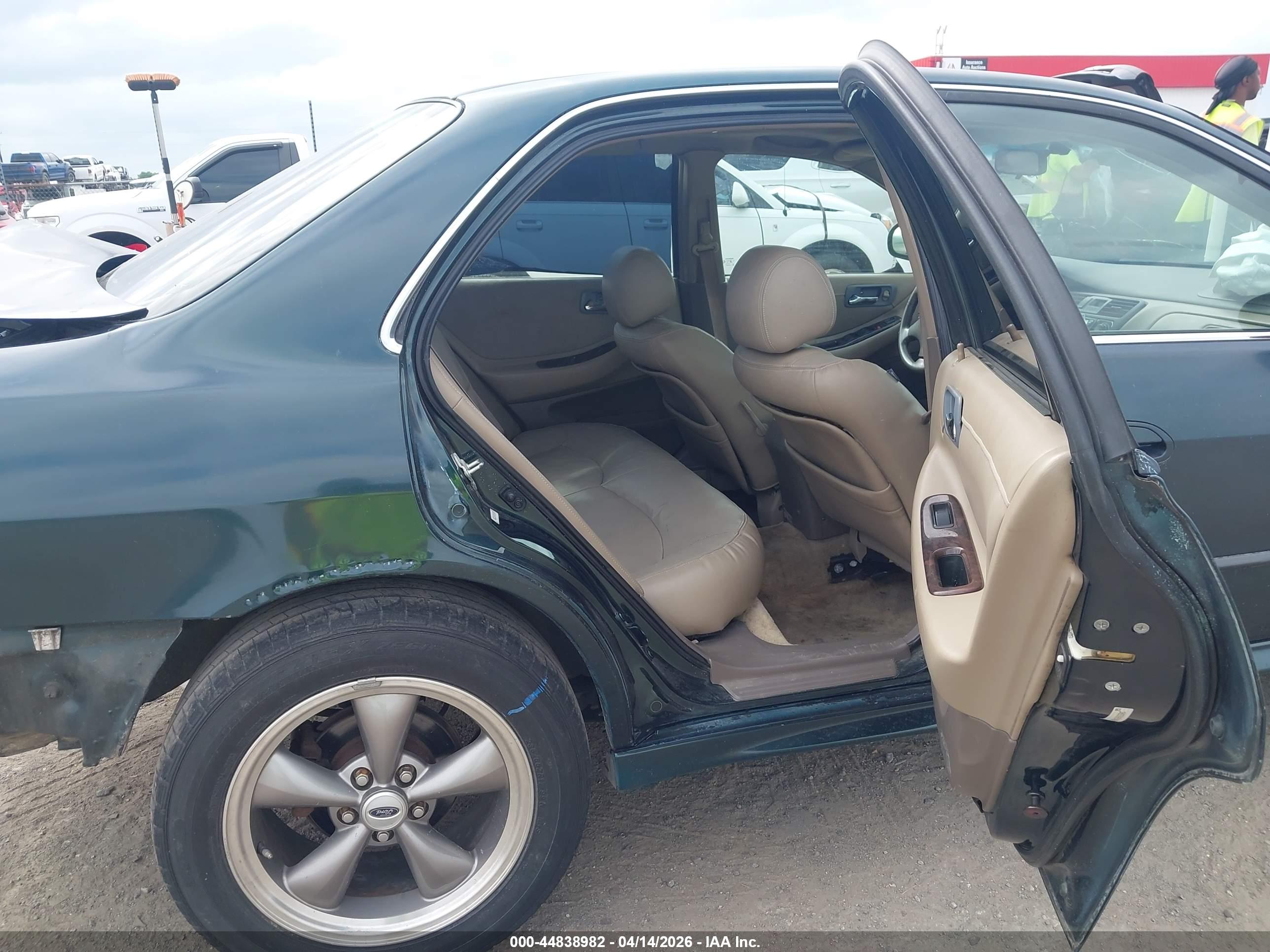HONDA ACCORD image 8