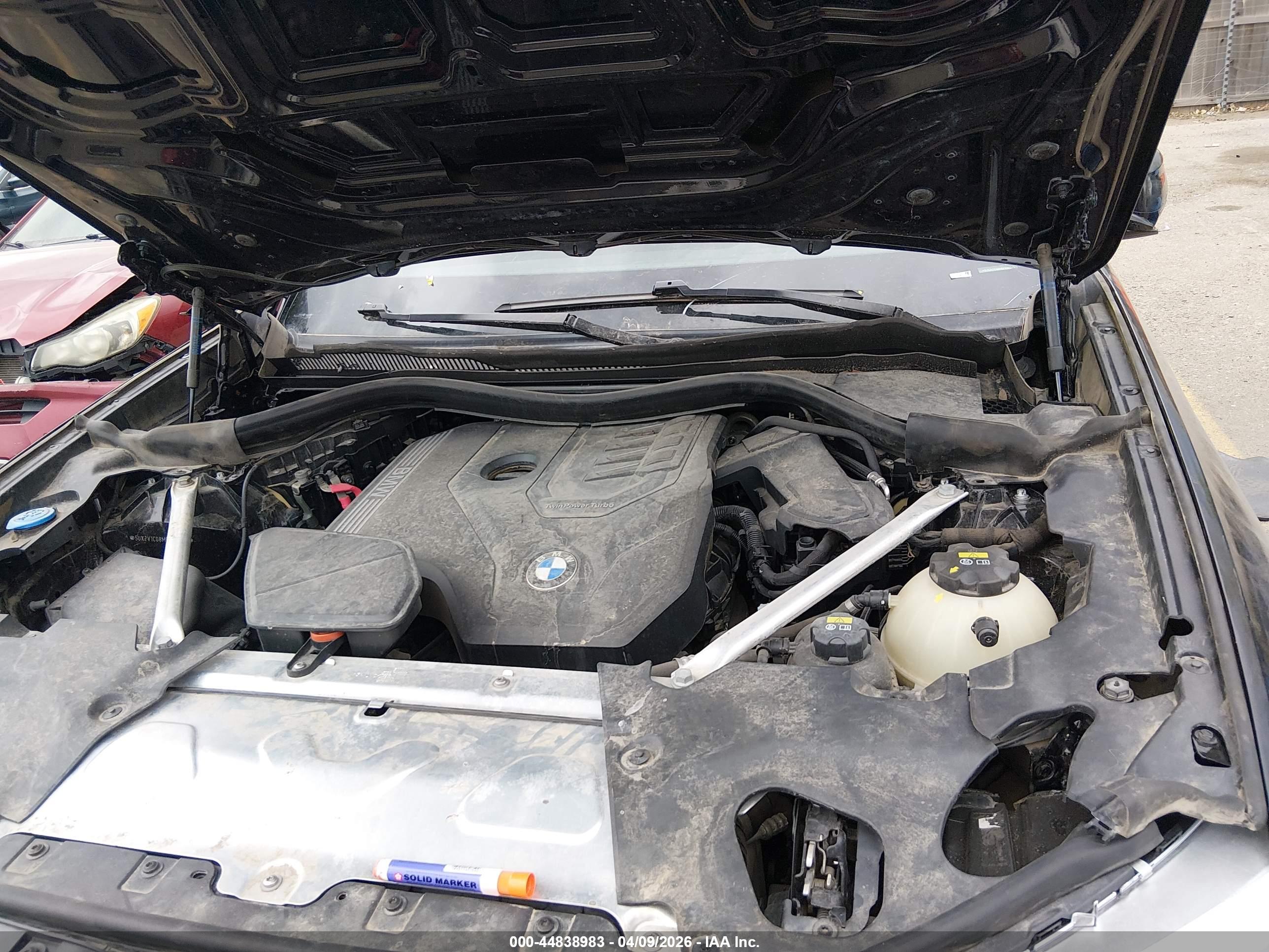 BMW X4 image 10