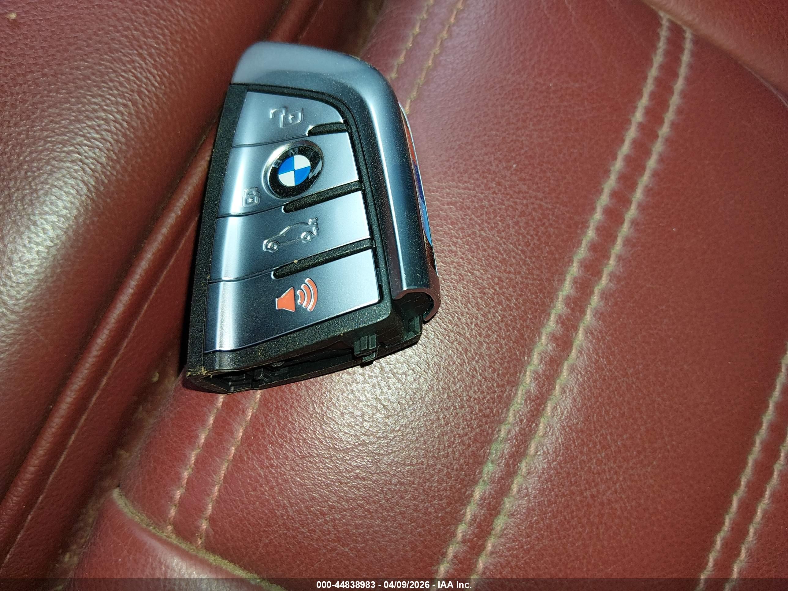 BMW X4 image 11