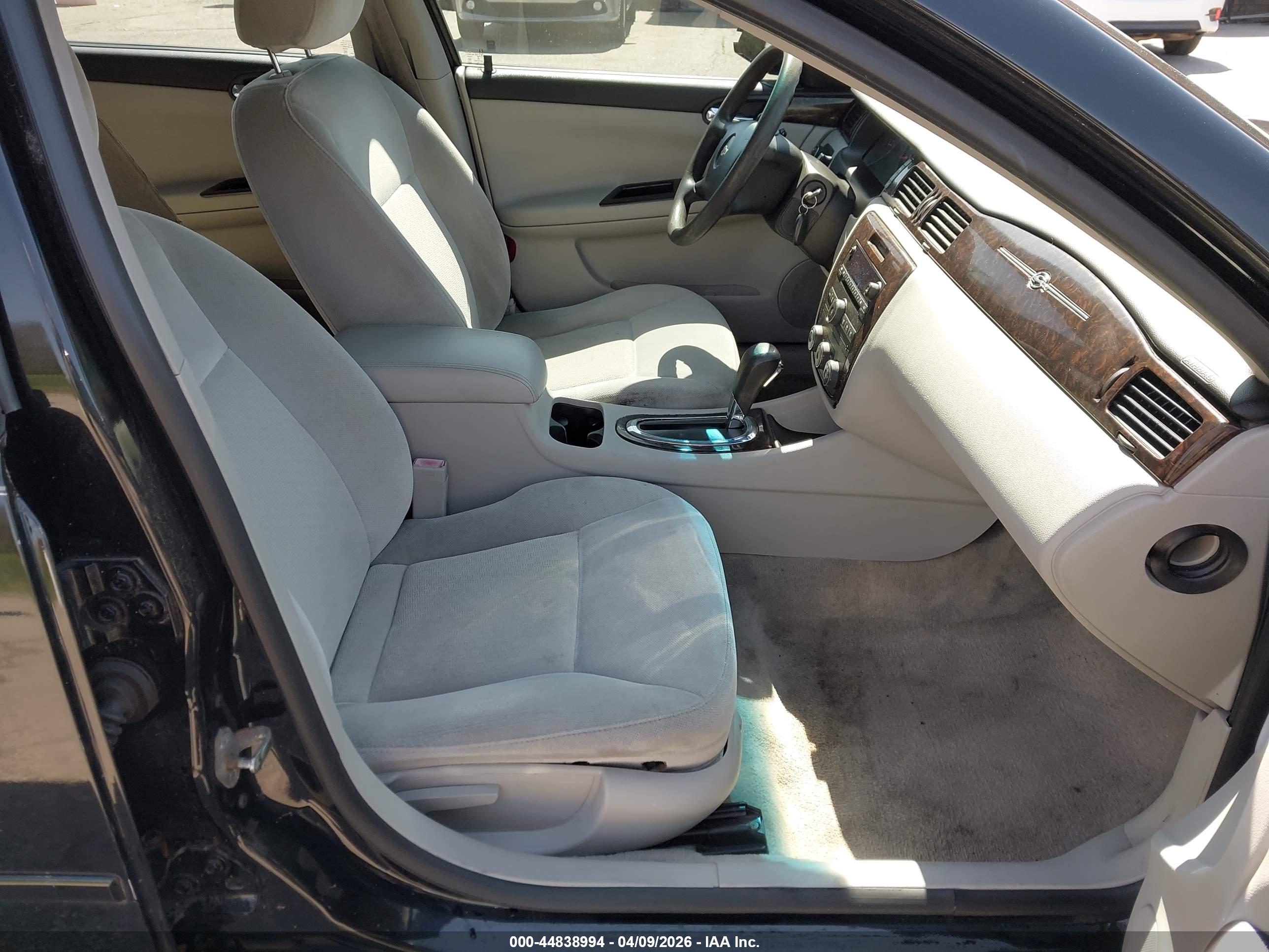 CHEVROLET IMPALA image 5