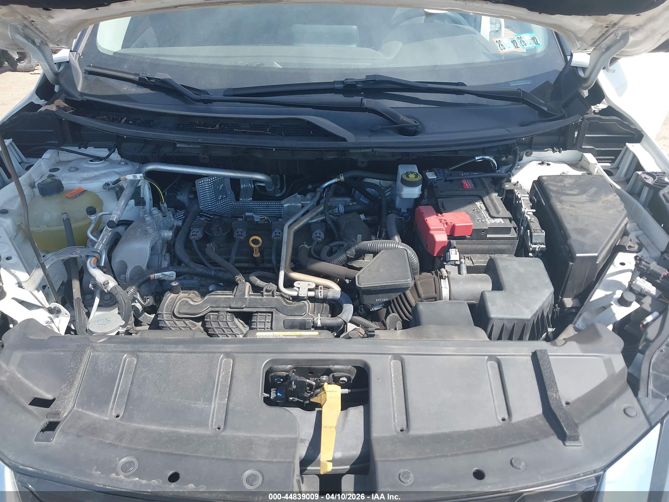 NISSAN ROGUE image 10