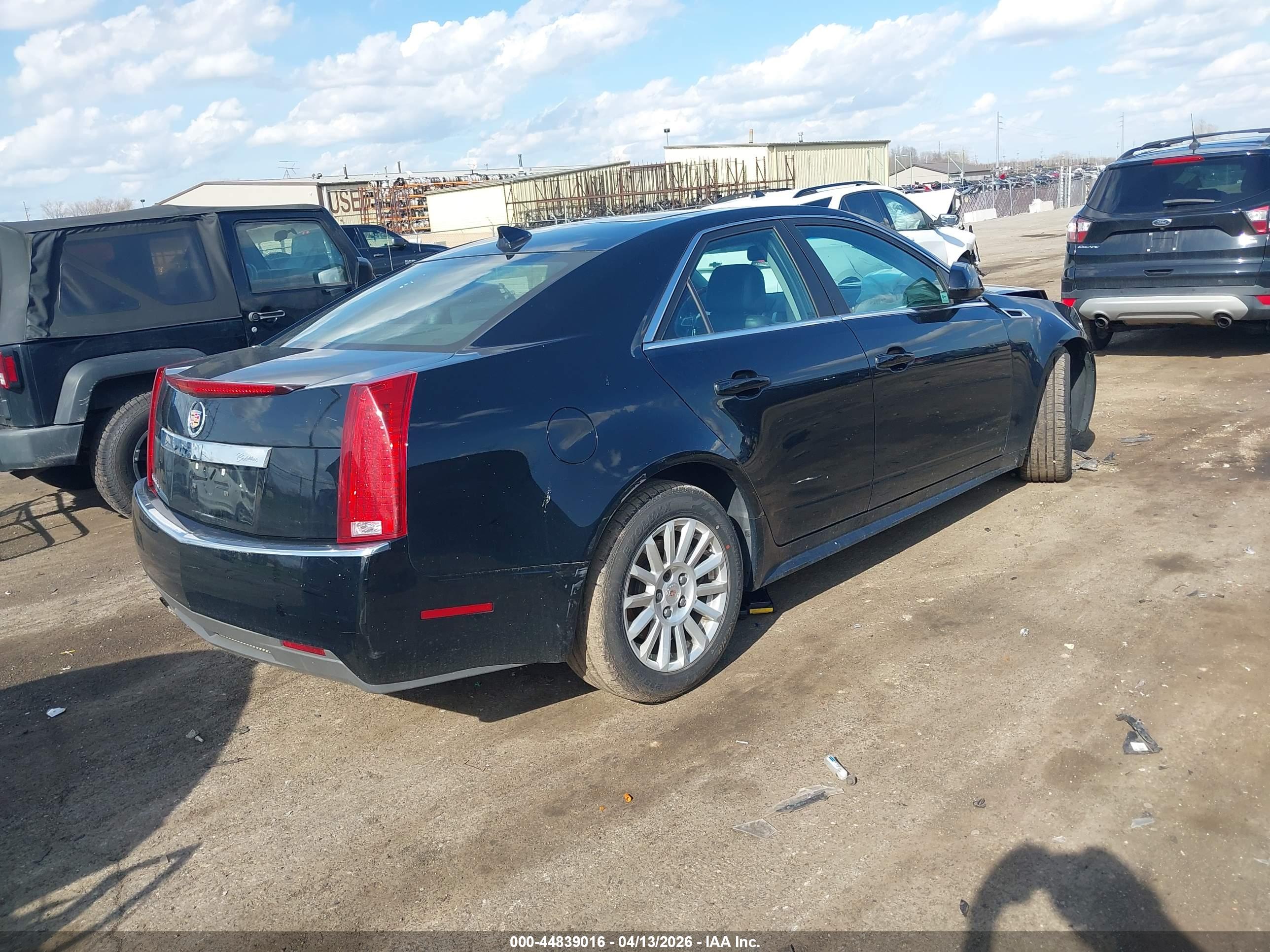 CADILLAC CTS image 4