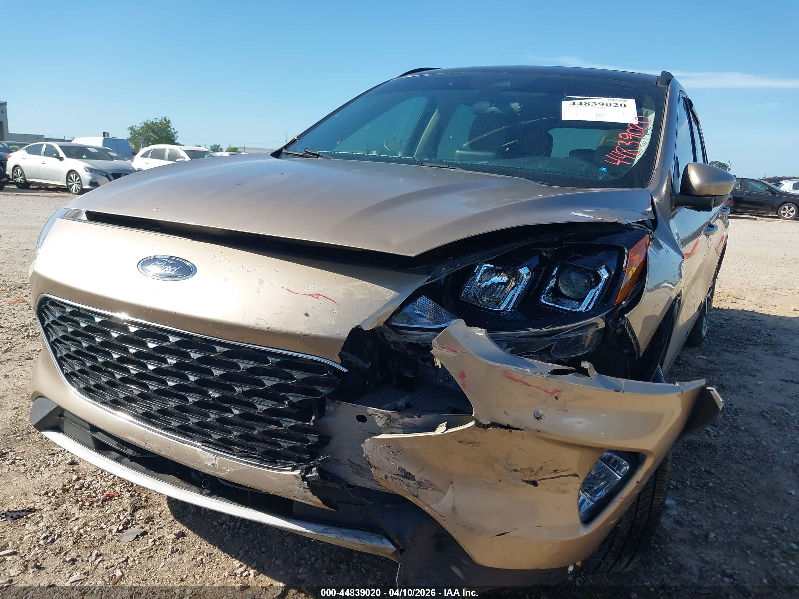 FORD ESCAPE image 6