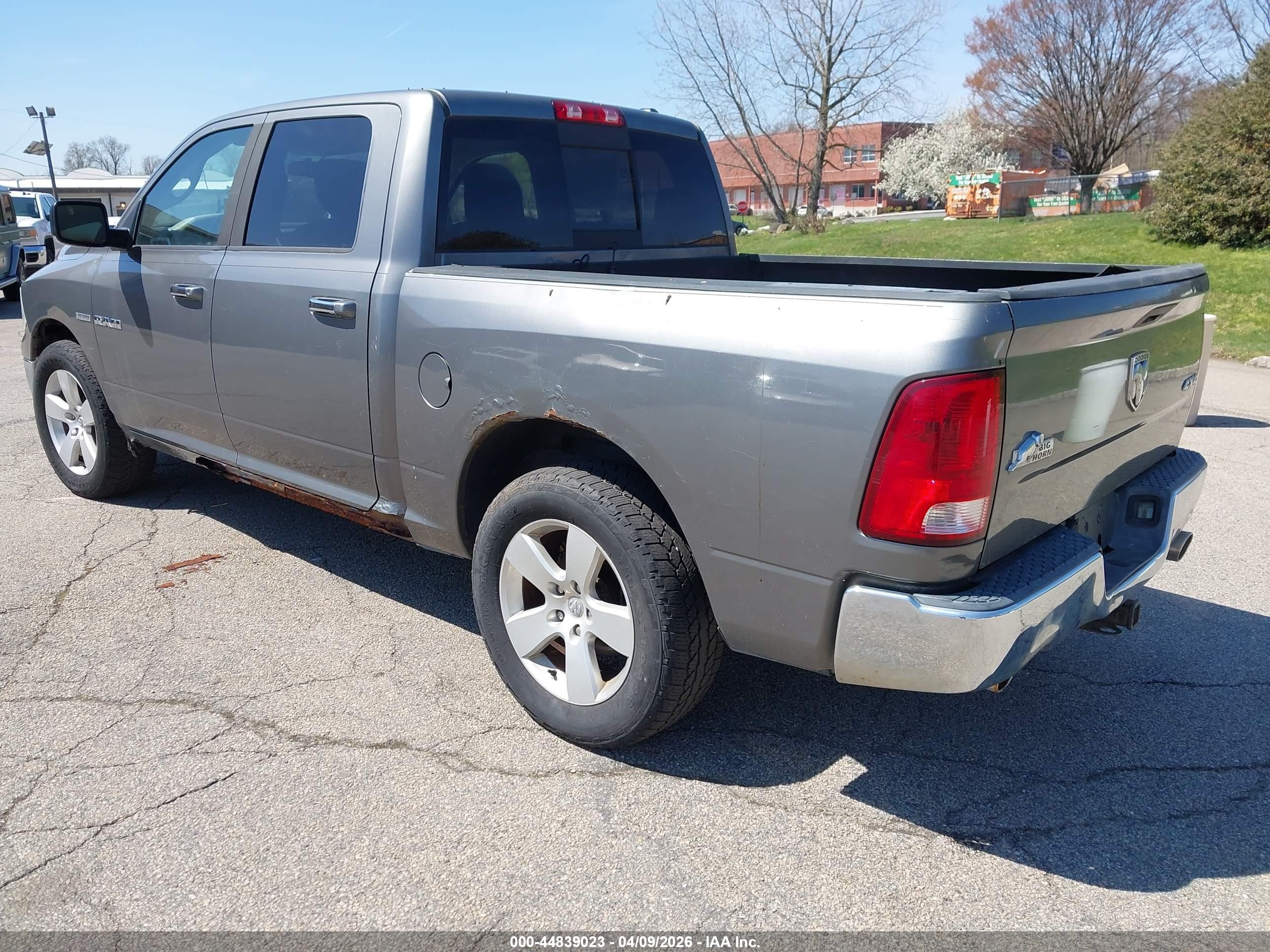 DODGE RAM image 3