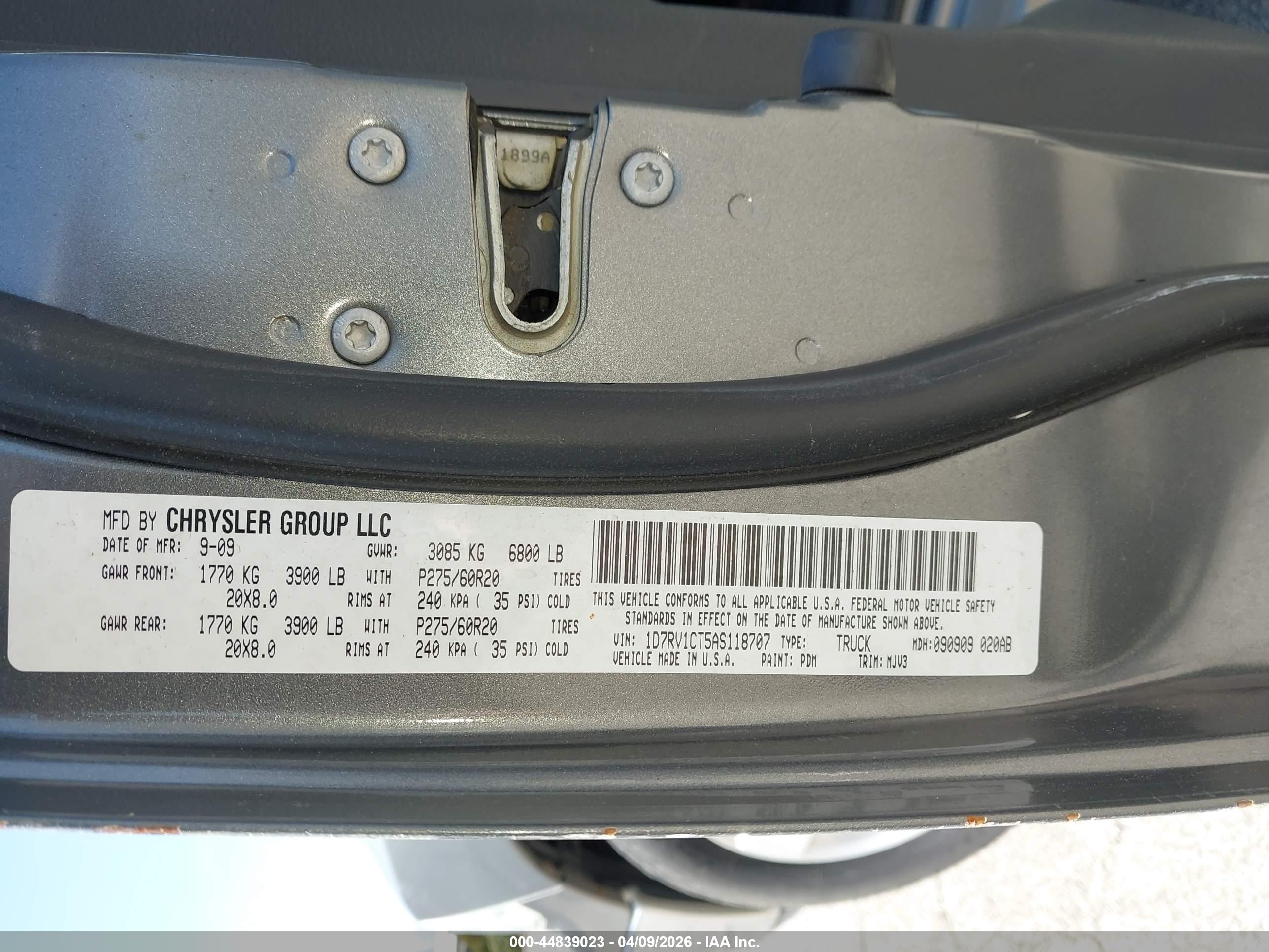DODGE RAM image 9
