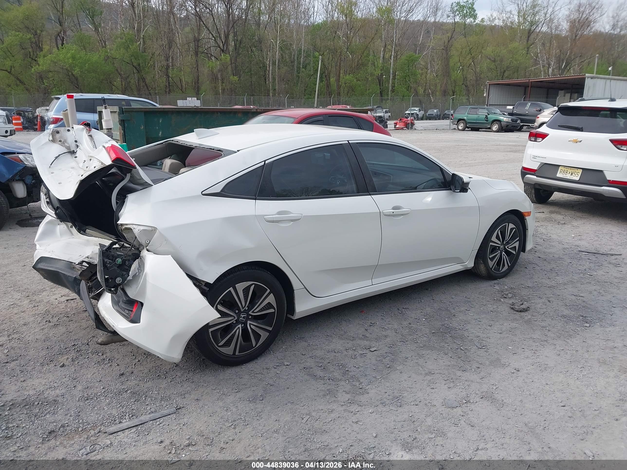 HONDA CIVIC image 4