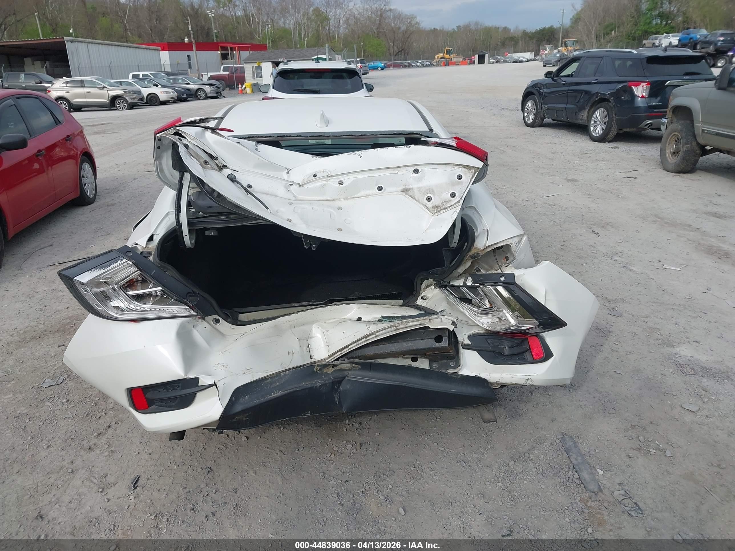 HONDA CIVIC image 6