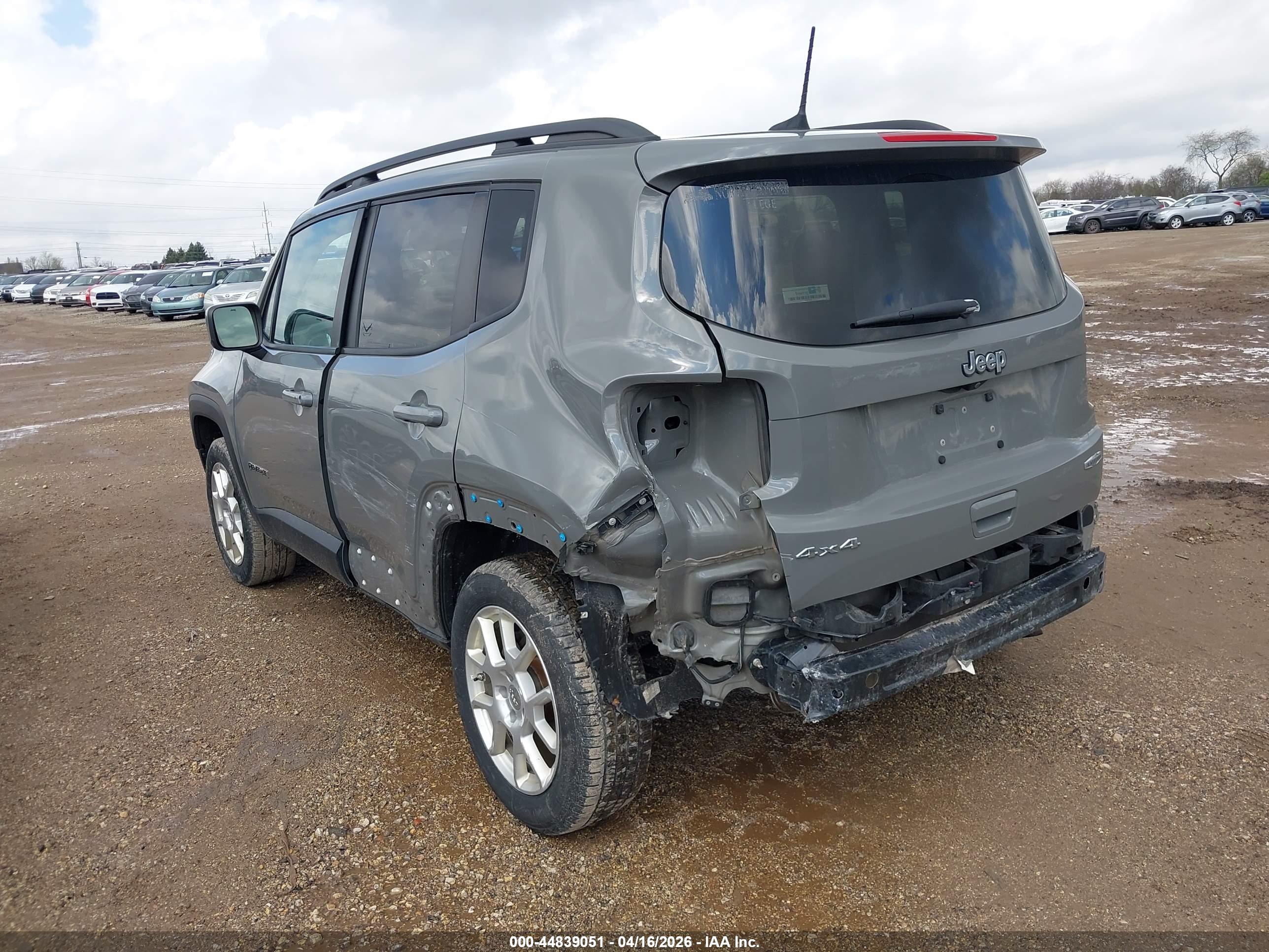 JEEP RENEGADE image 3