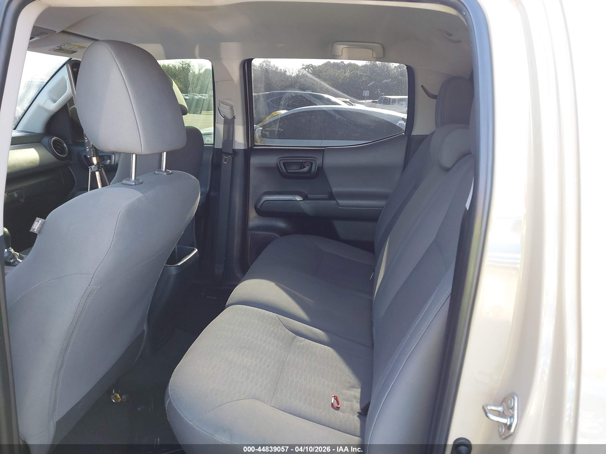 TOYOTA TACOMA image 8
