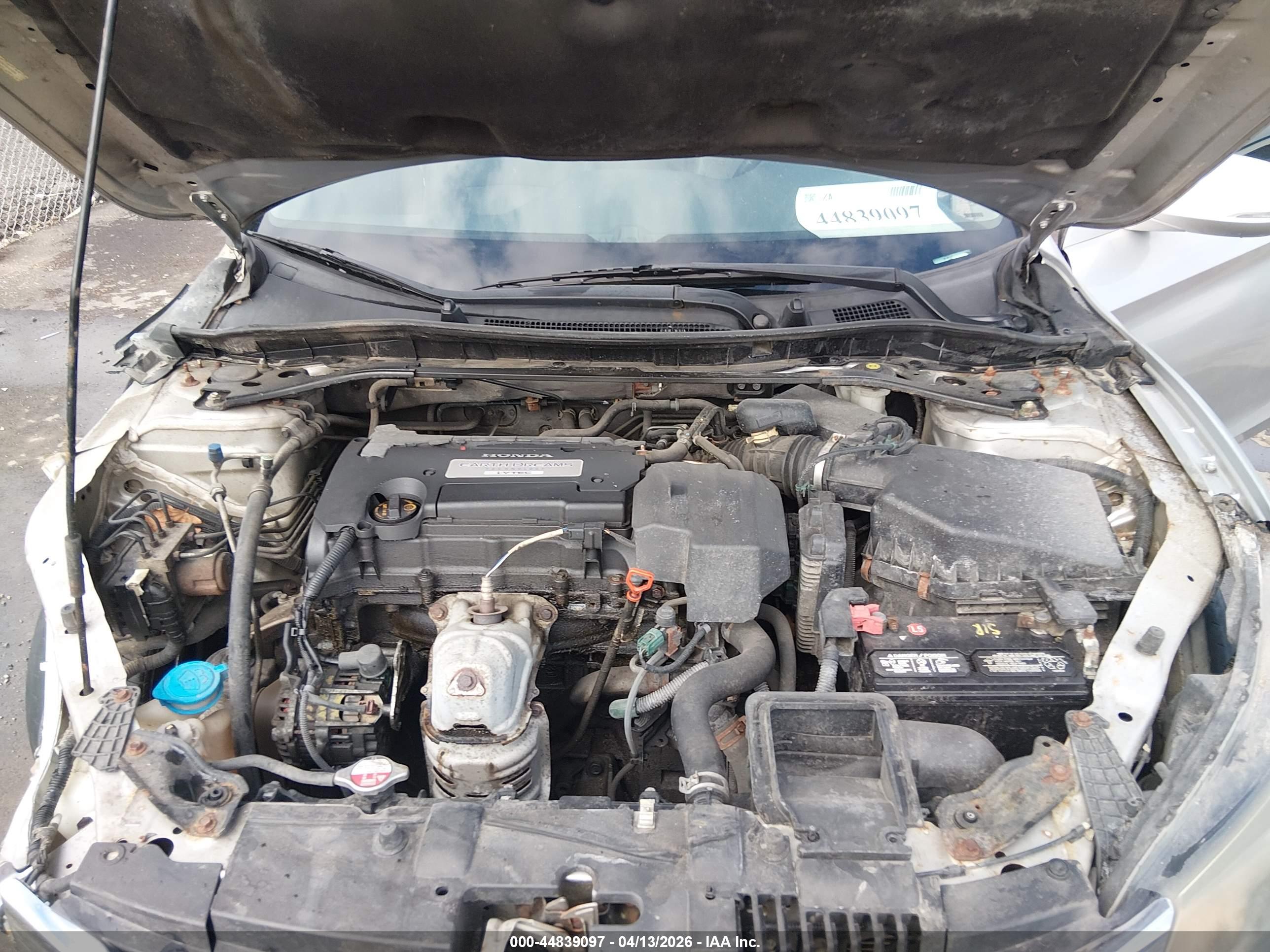 HONDA ACCORD image 10