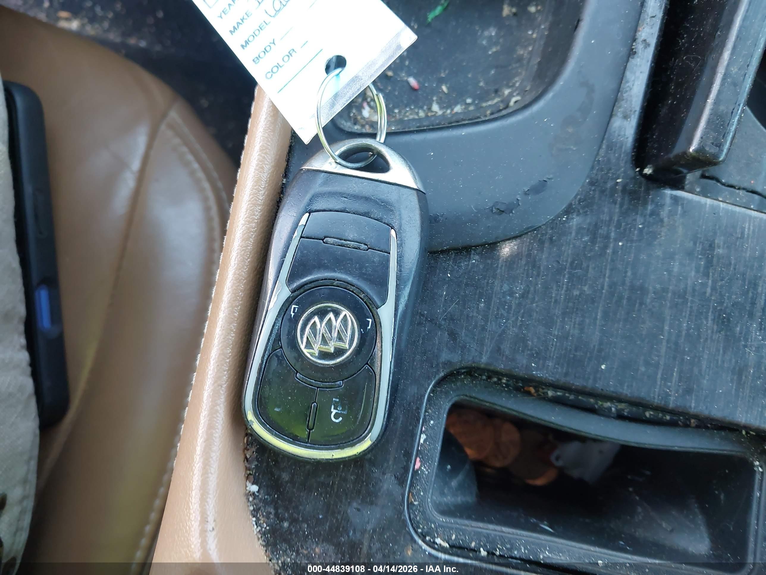 BUICK LACROSSE image 11
