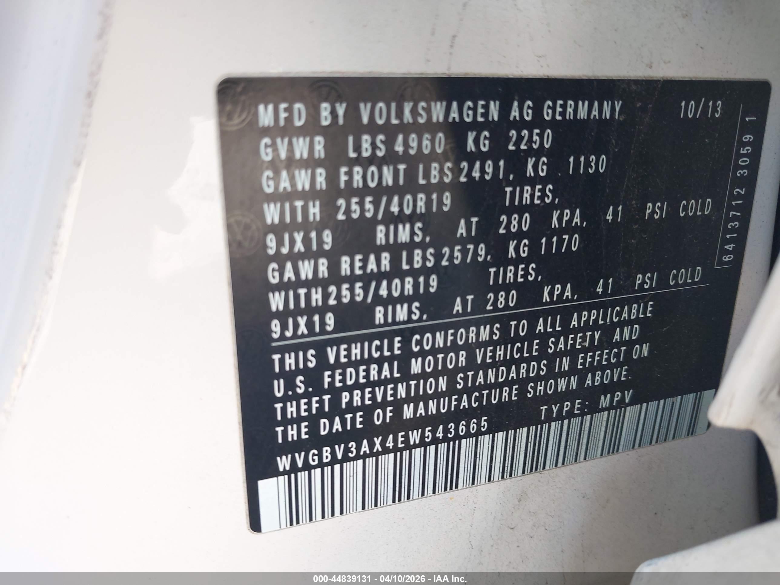 VOLKSWAGEN TIGUAN image 9