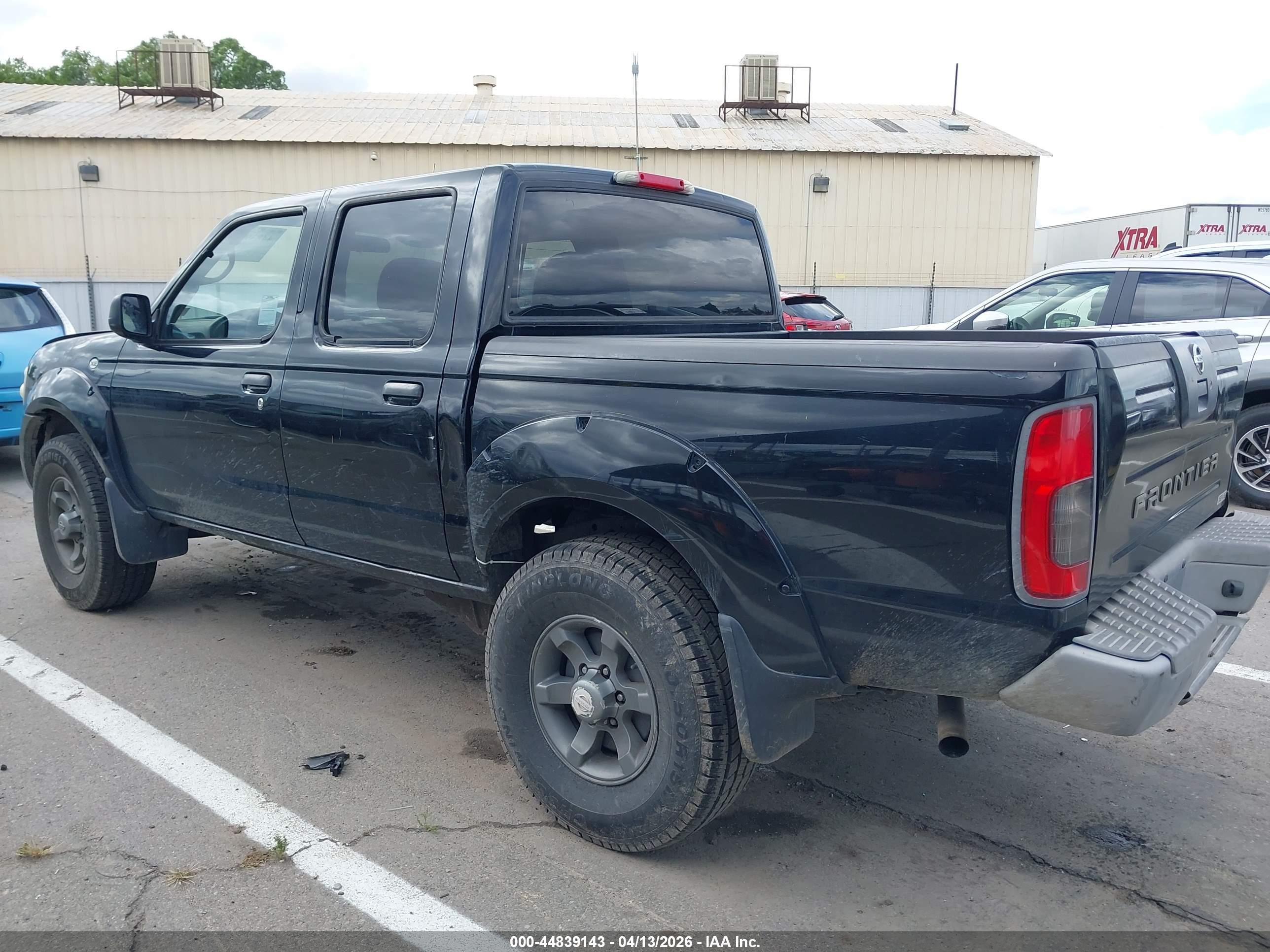 NISSAN FRONTIER image 3