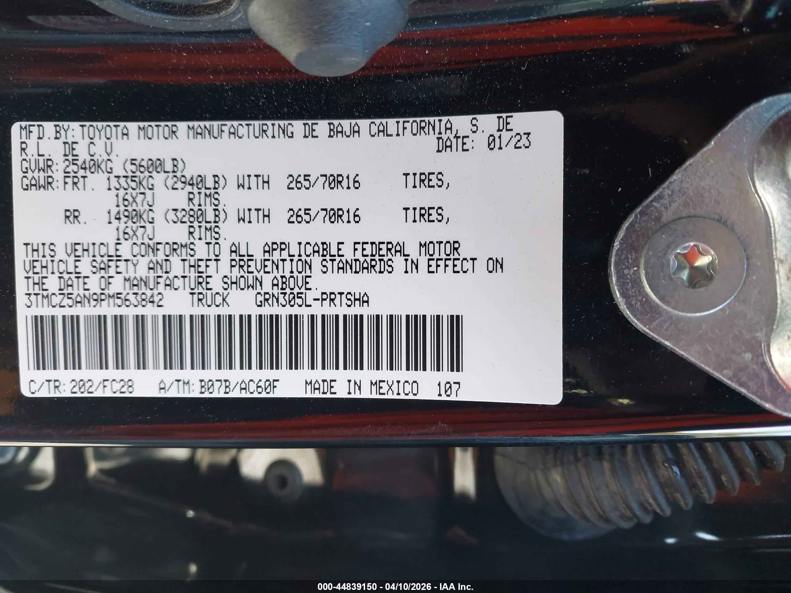 TOYOTA TACOMA image 9