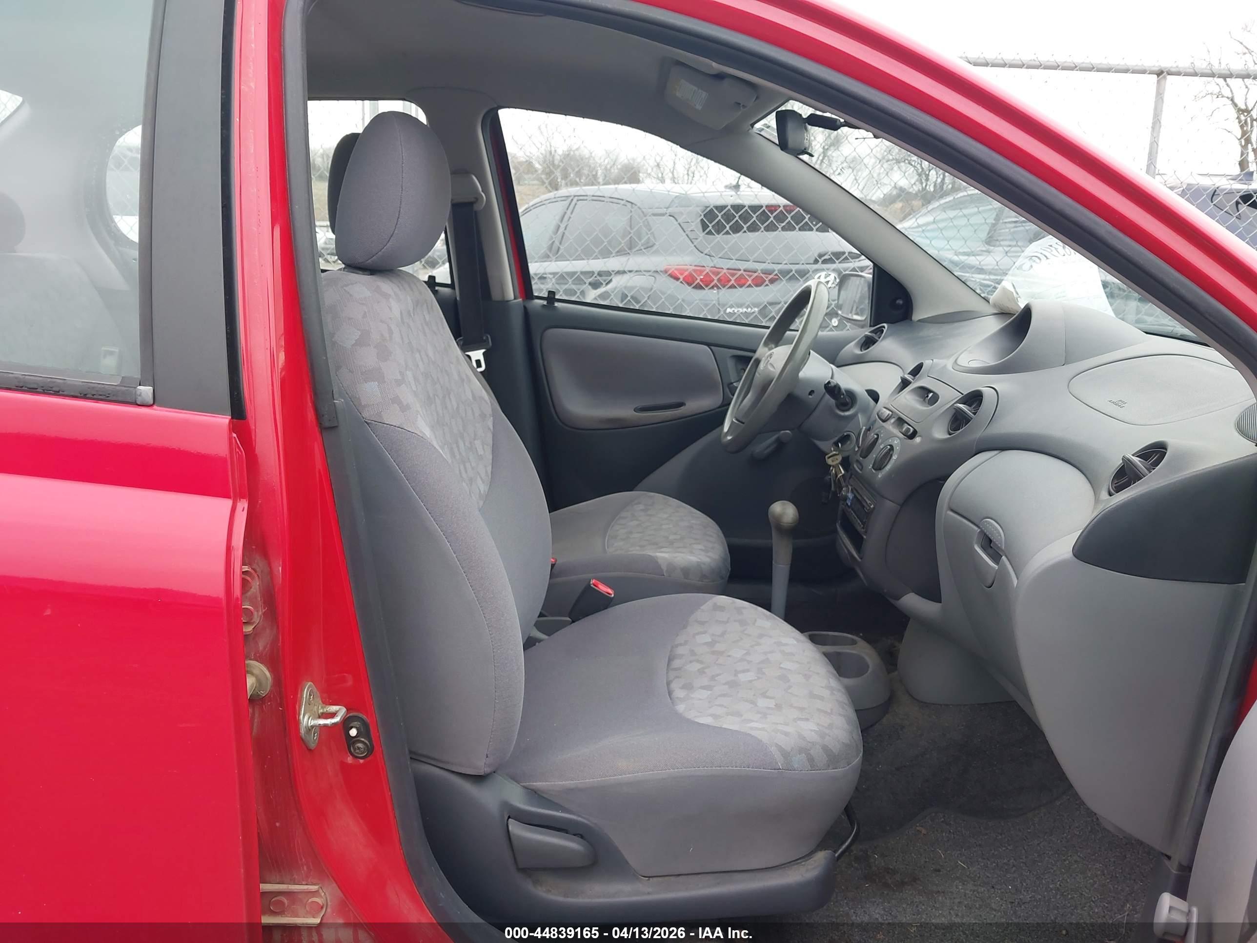 TOYOTA ECHO image 5