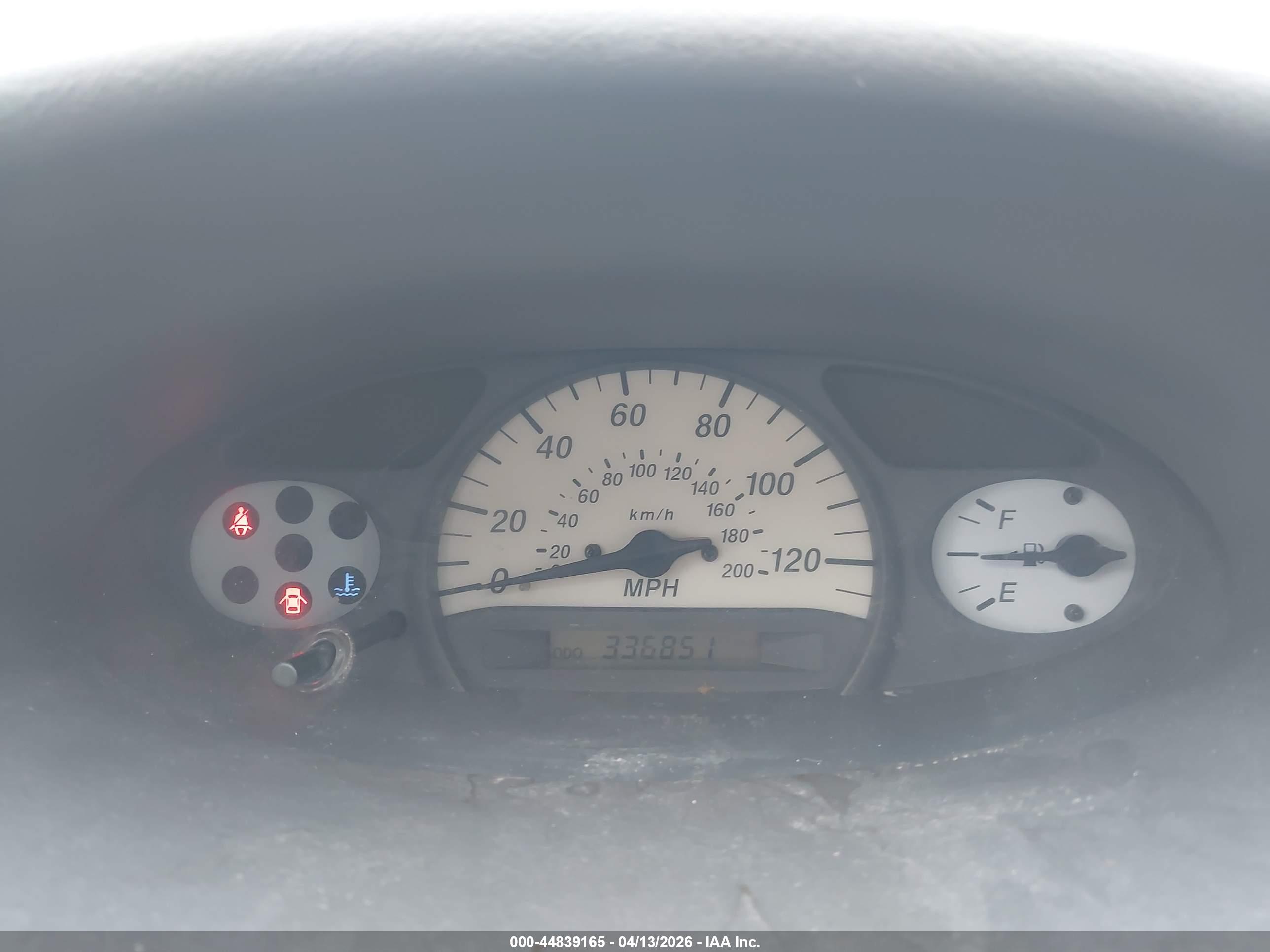 TOYOTA ECHO image 7