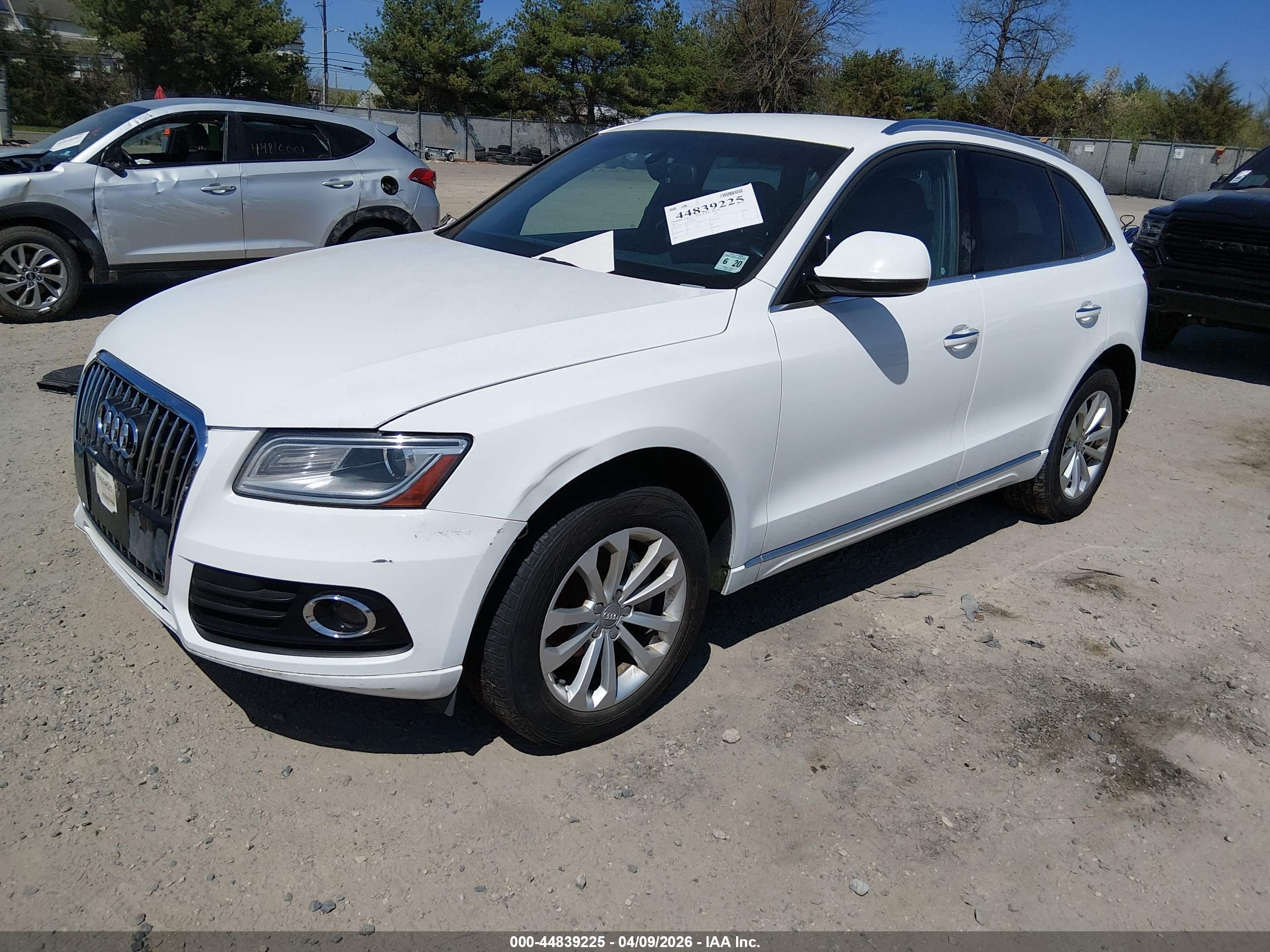 AUDI Q5 image 2