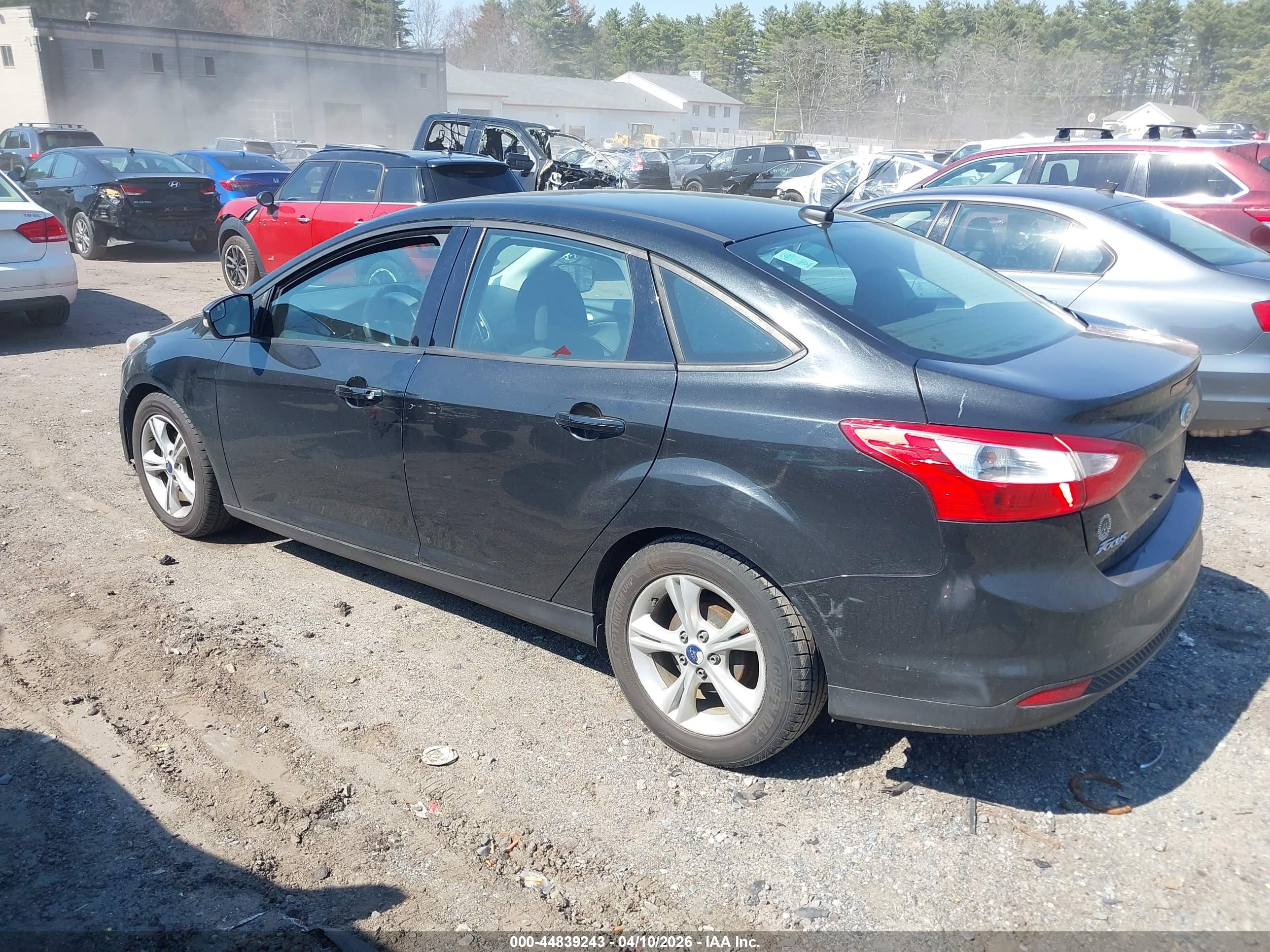 FORD FOCUS image 3