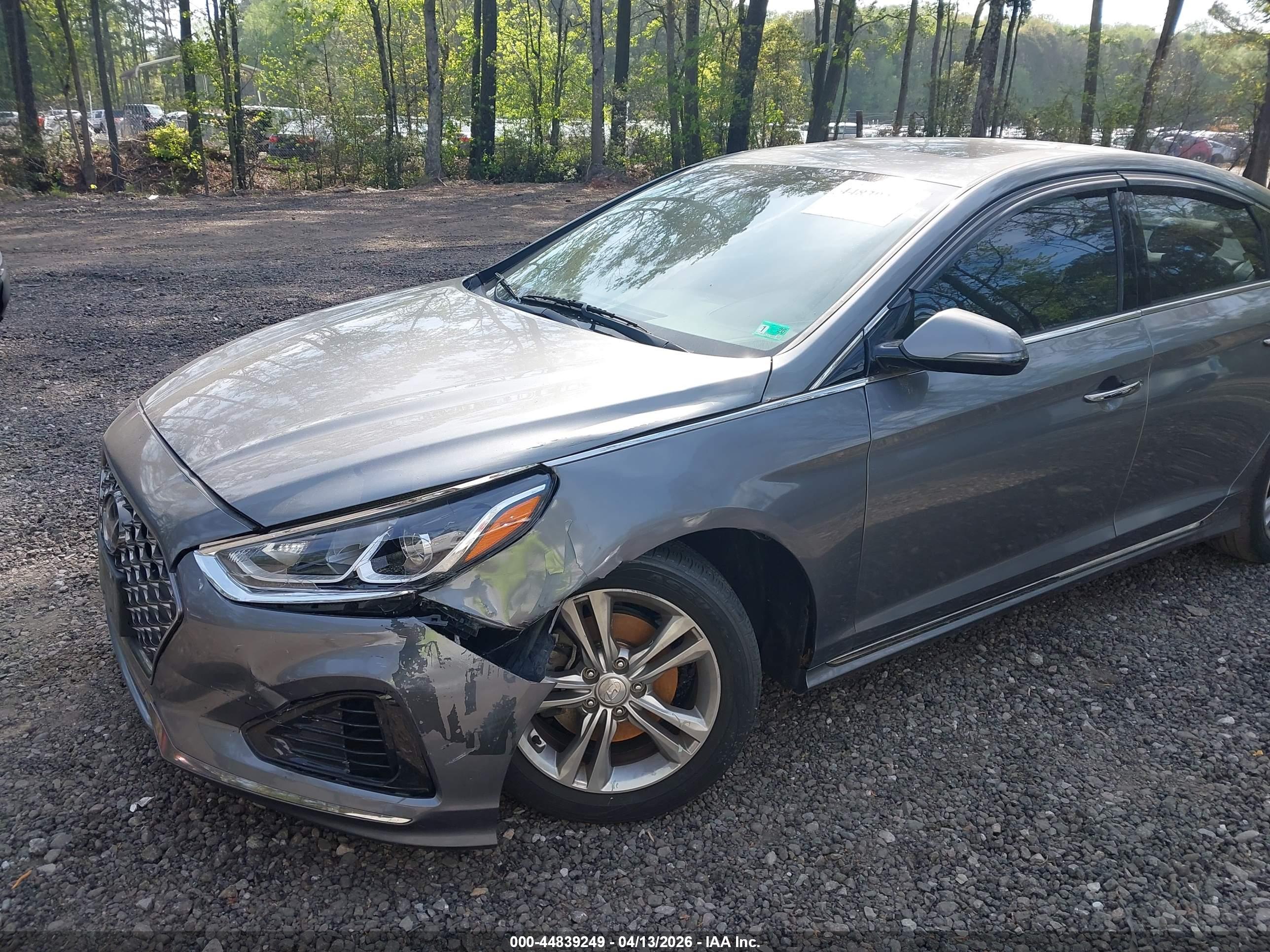 HYUNDAI SONATA image 6