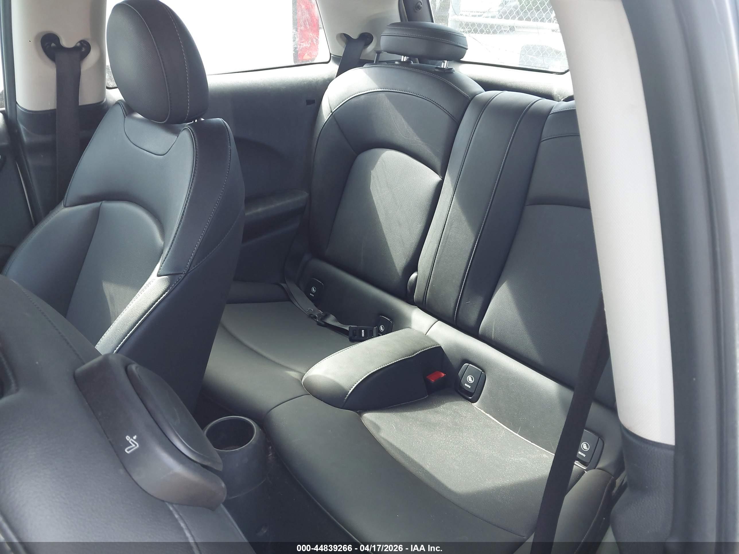 MINI HARDTOP image 8
